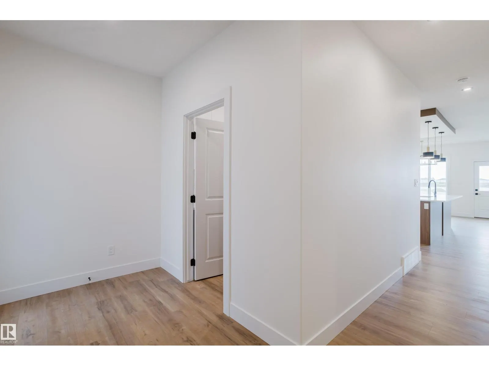 341 Munn WY