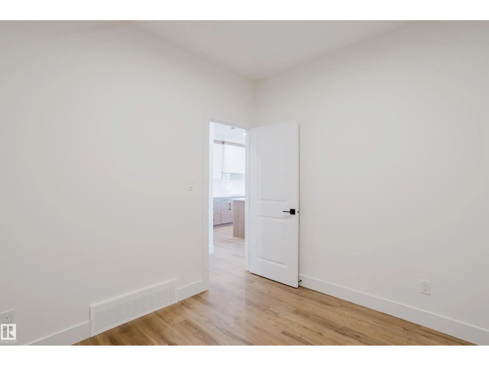 341 Munn WY