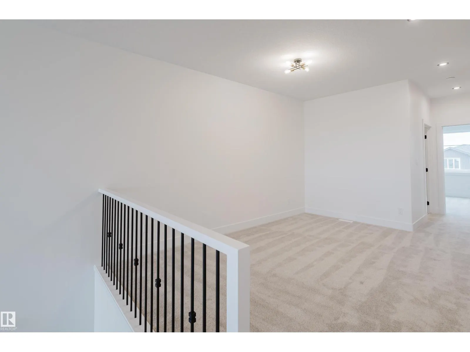 341 Munn WY