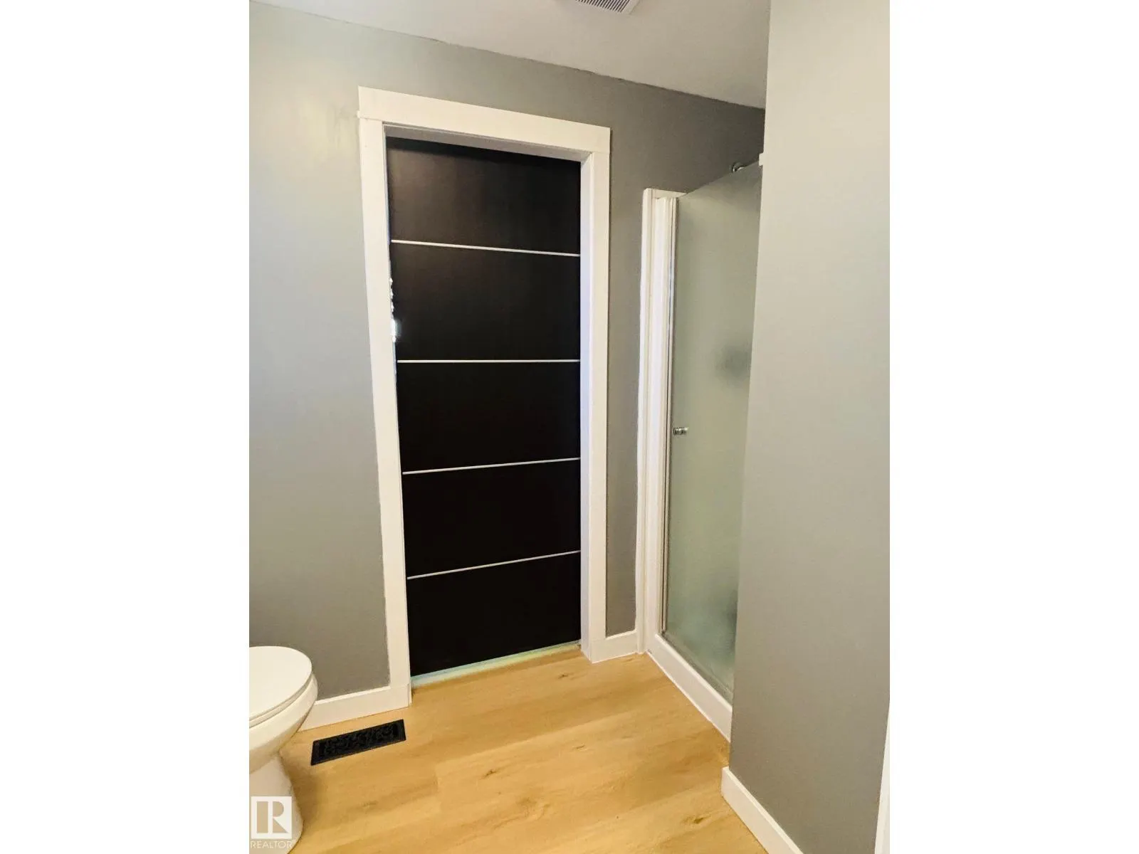 13 Maple Terrace NW