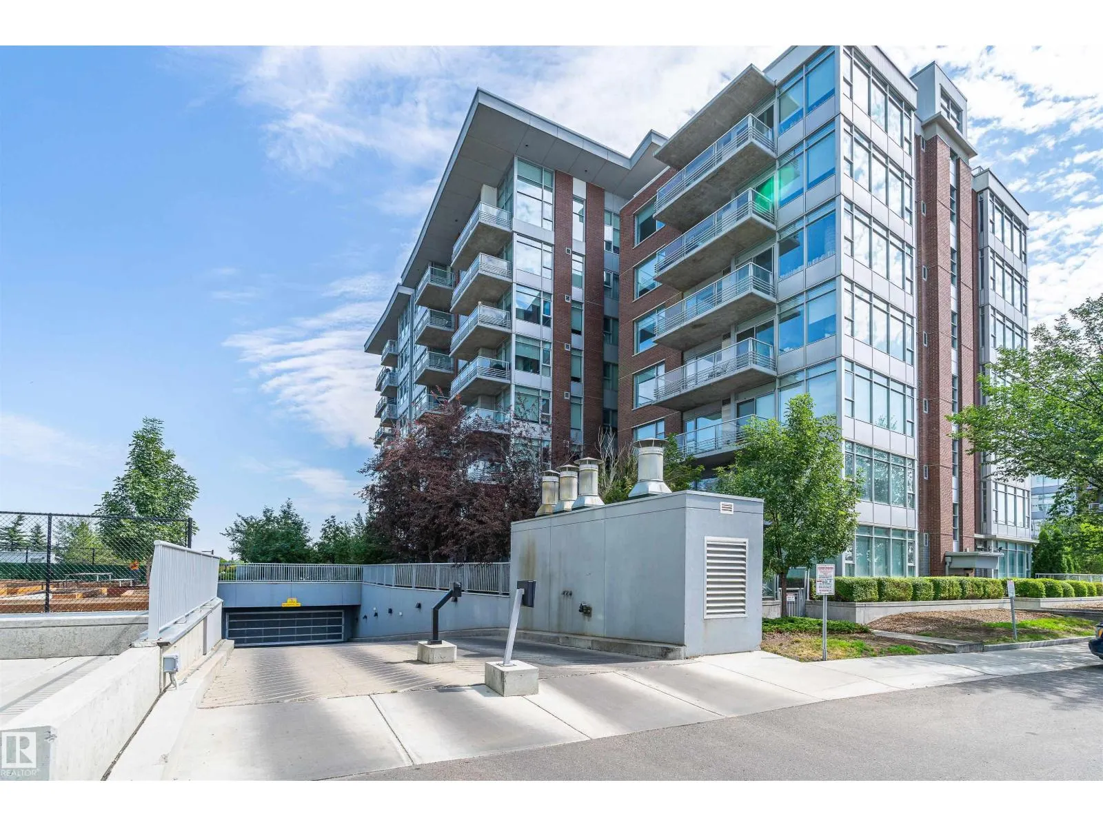 #209 2606 109 ST NW