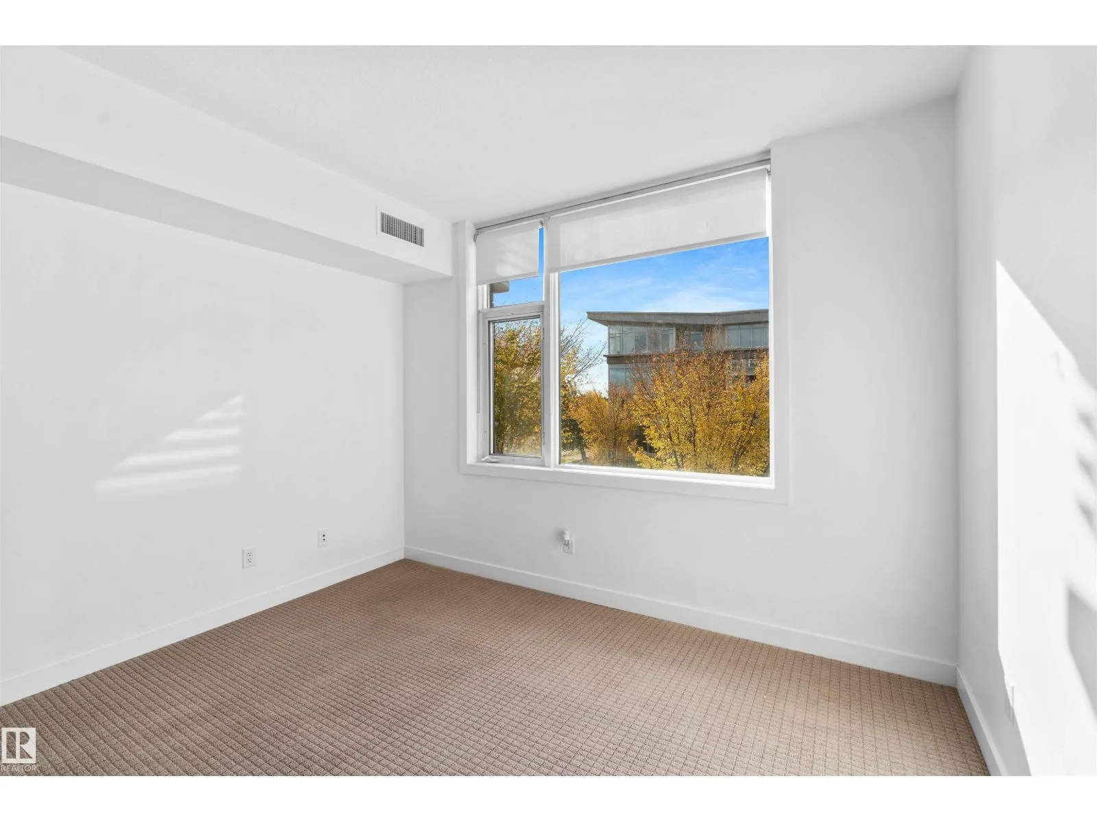 #209 2606 109 ST NW