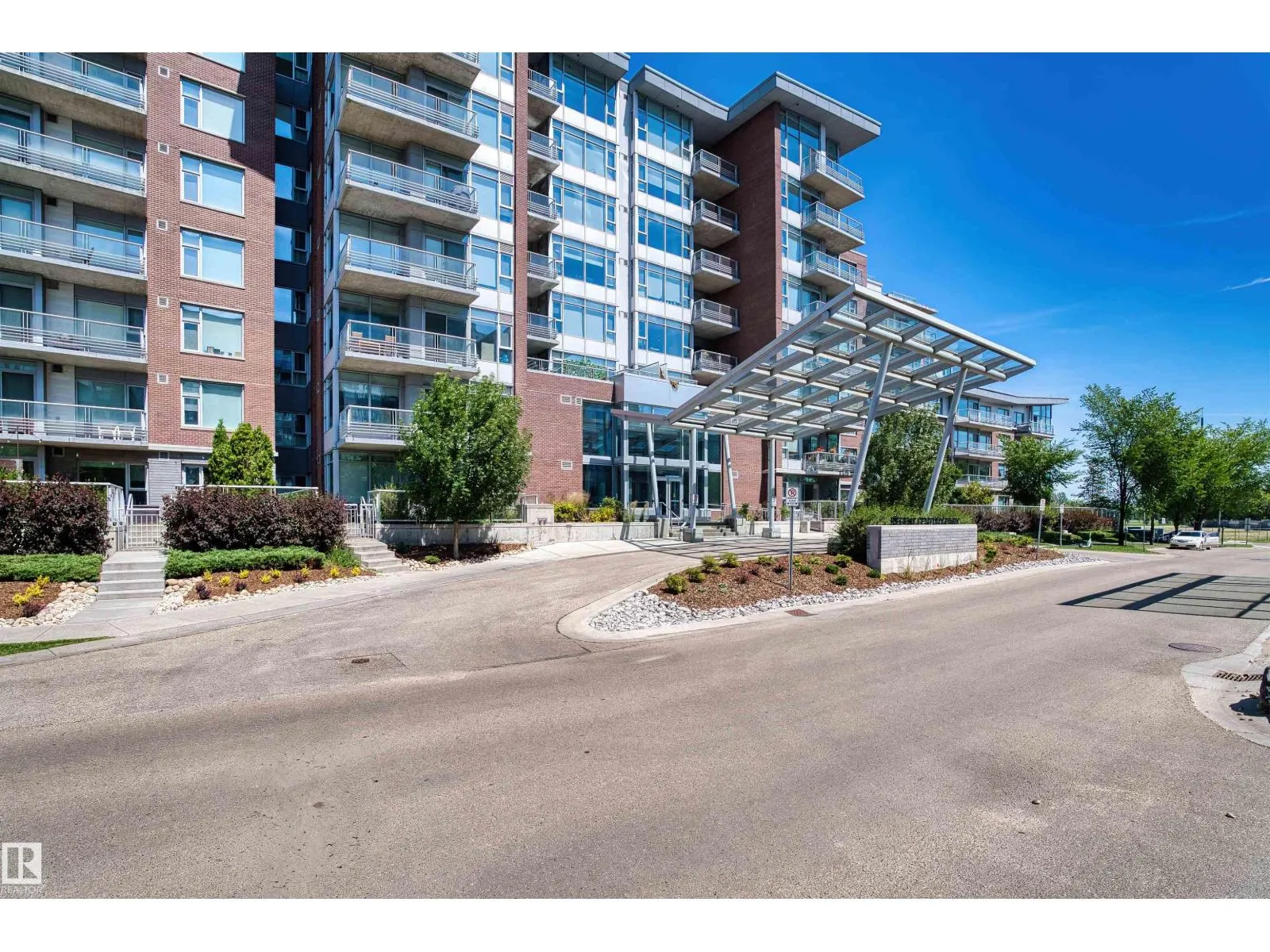 #209 2606 109 ST NW
