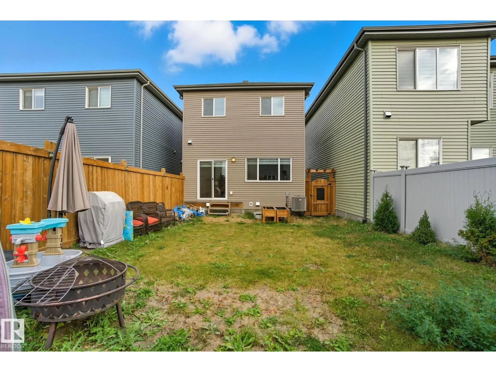 9307 PEAR LINK SW