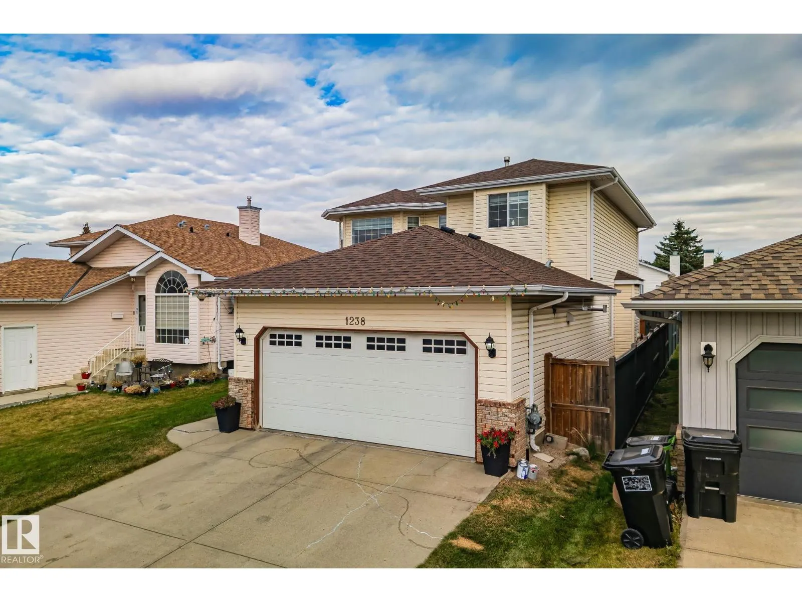 1238 Joyce CR NW NW