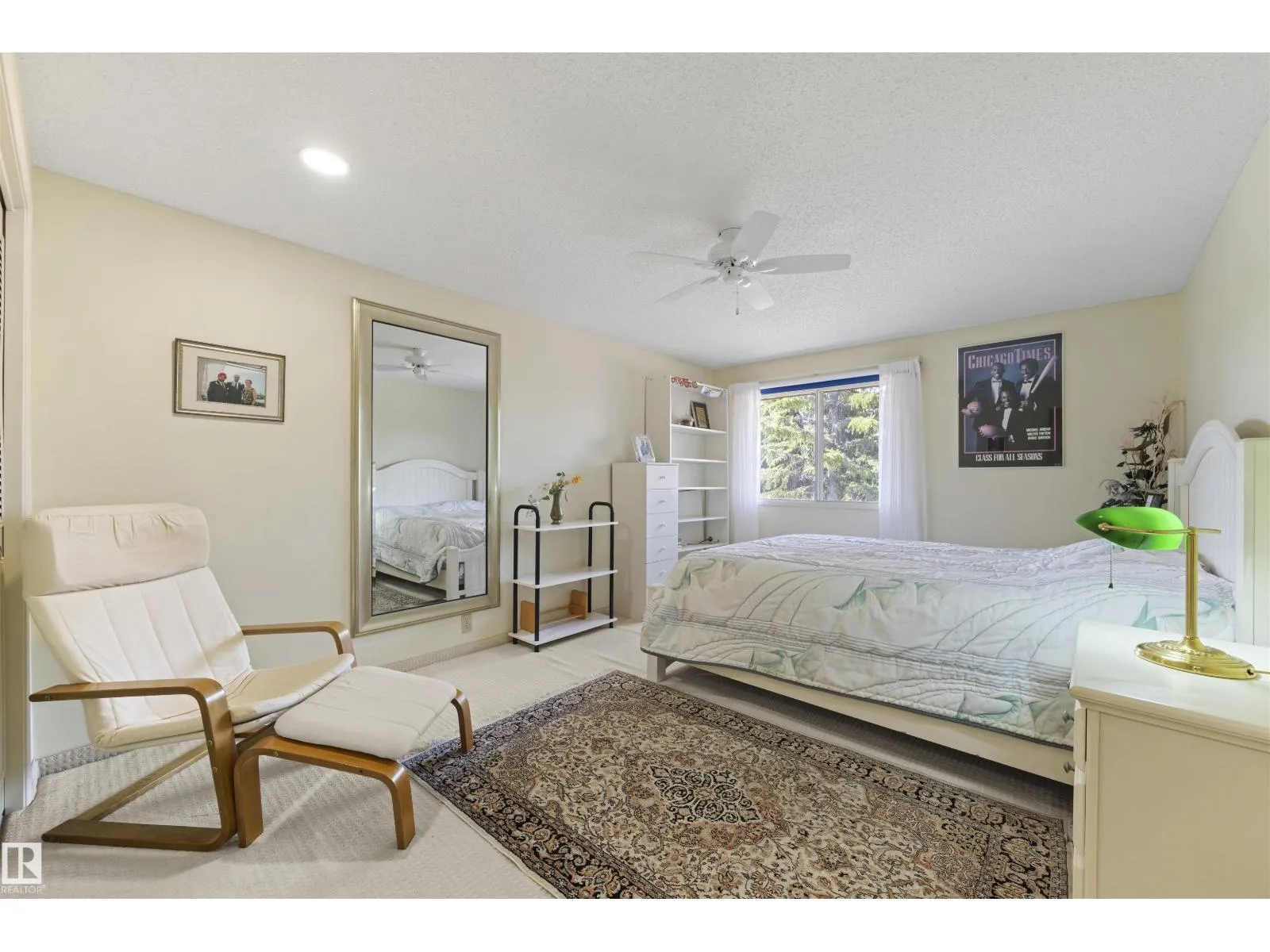 2811 125 ST NW