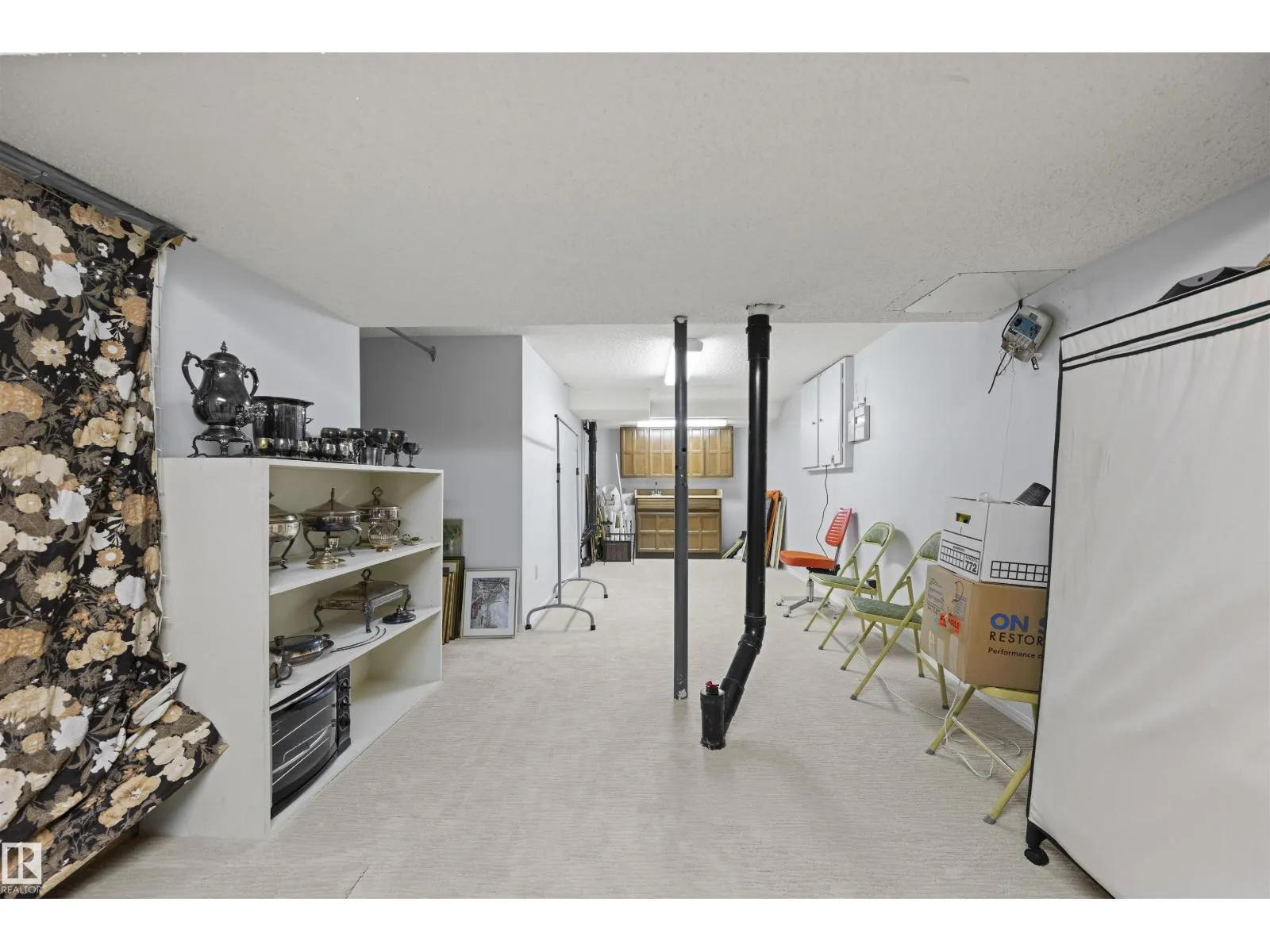 2811 125 ST NW