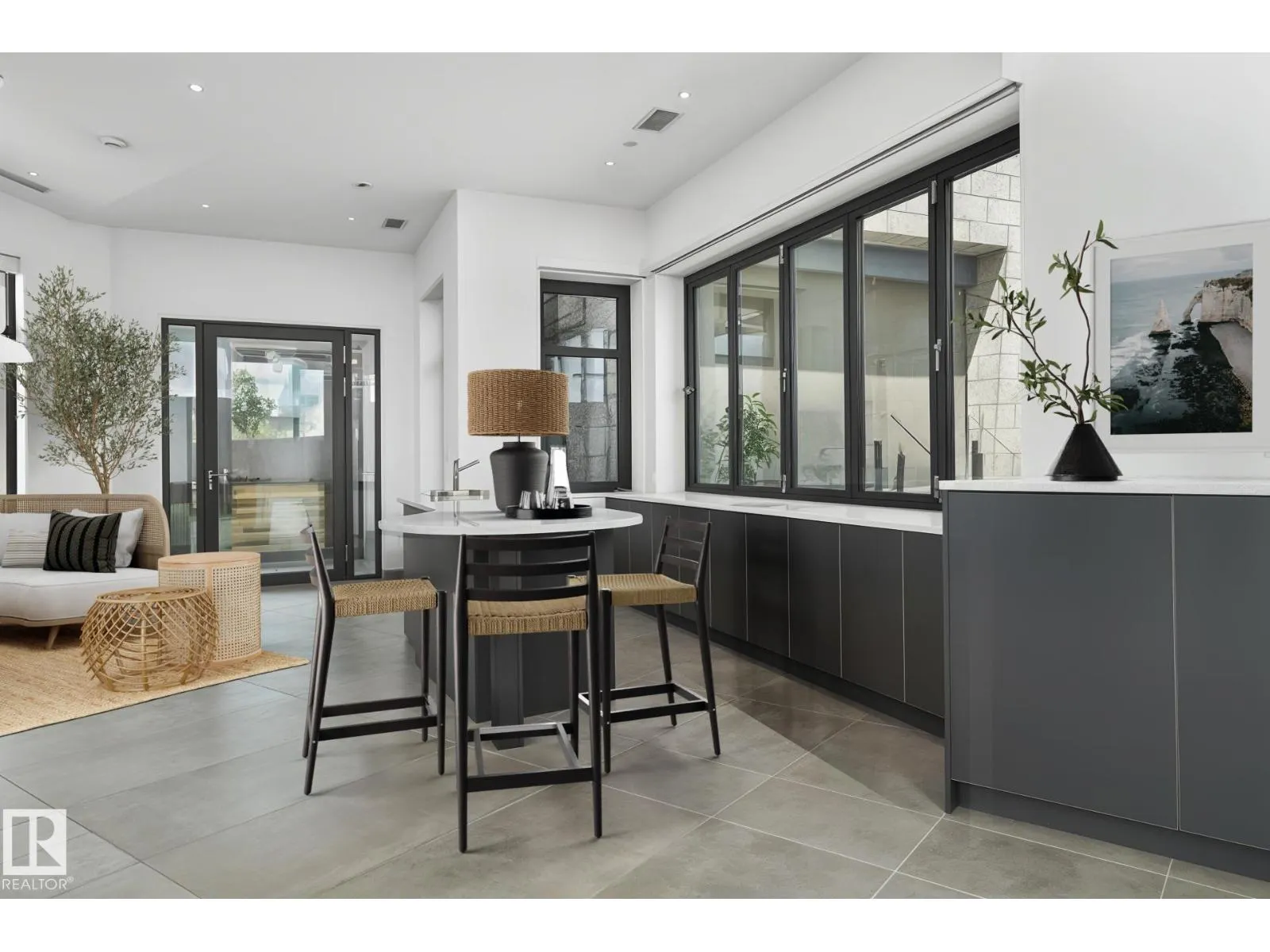 46 KINGSFORD CR