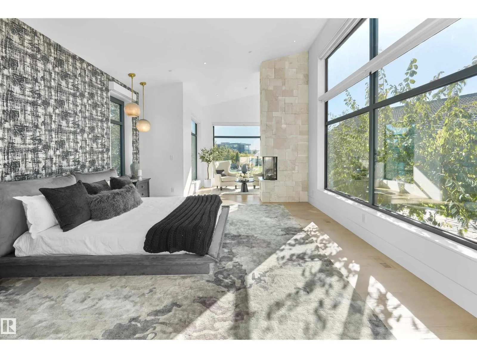 46 KINGSFORD CR