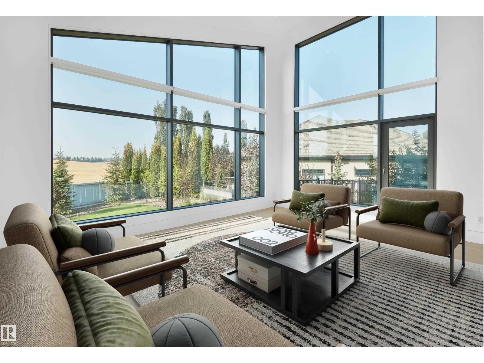 46 KINGSFORD CR