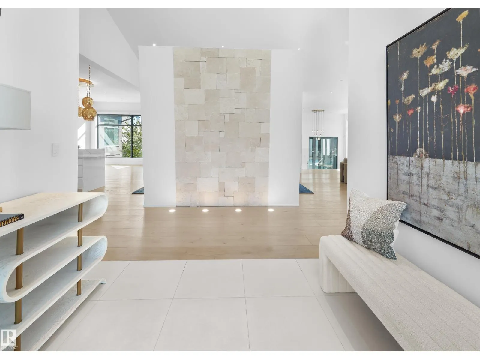 46 KINGSFORD CR