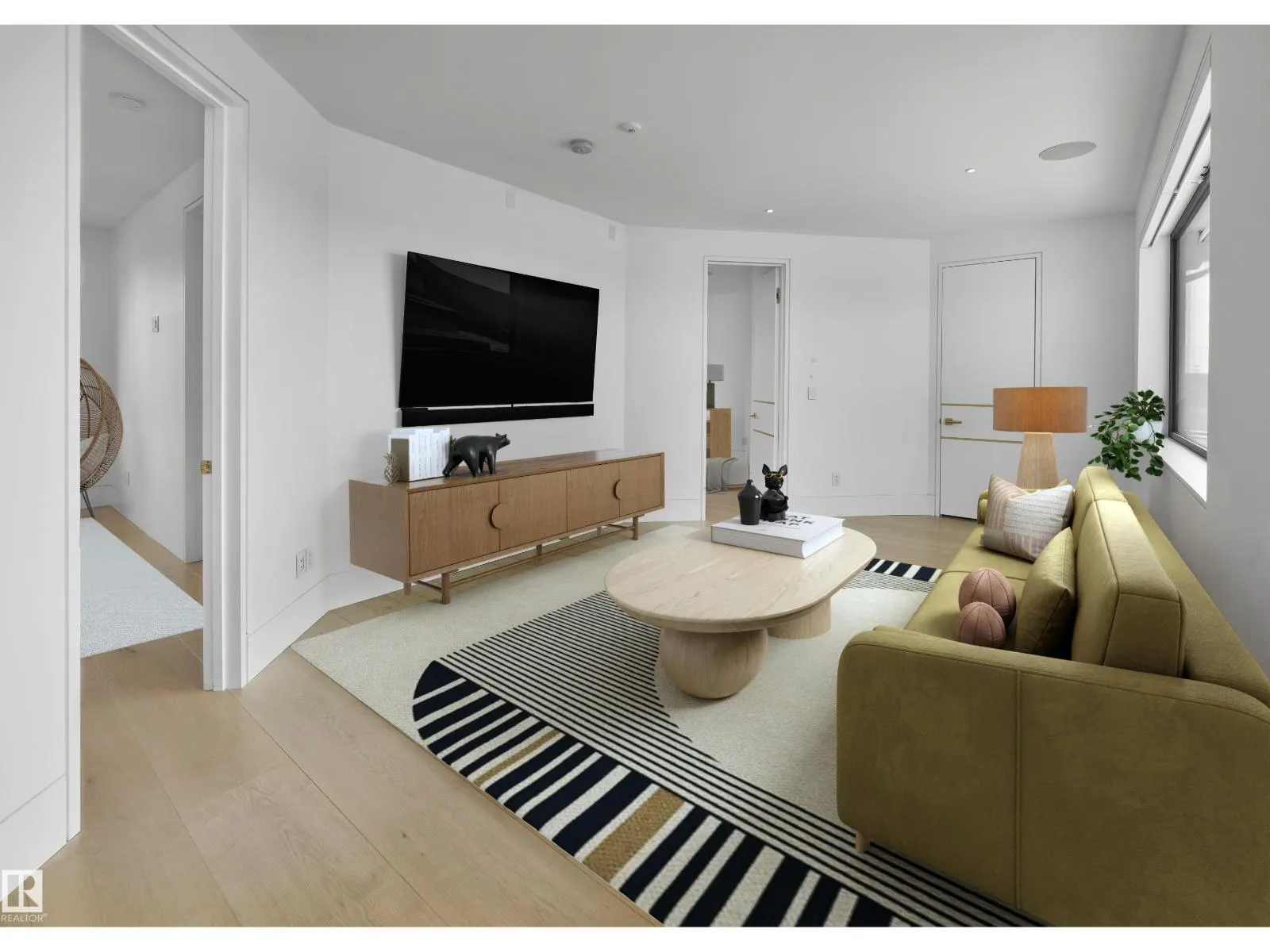 46 KINGSFORD CR