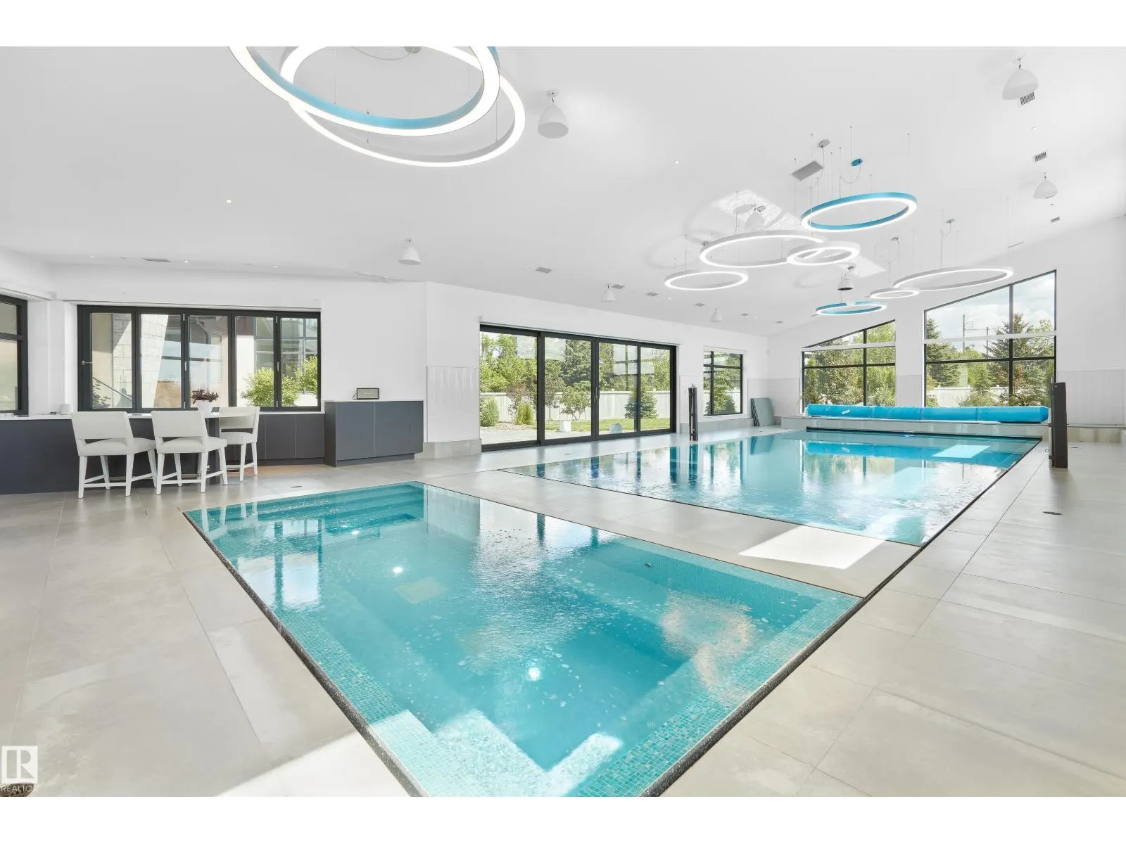 46 KINGSFORD CR