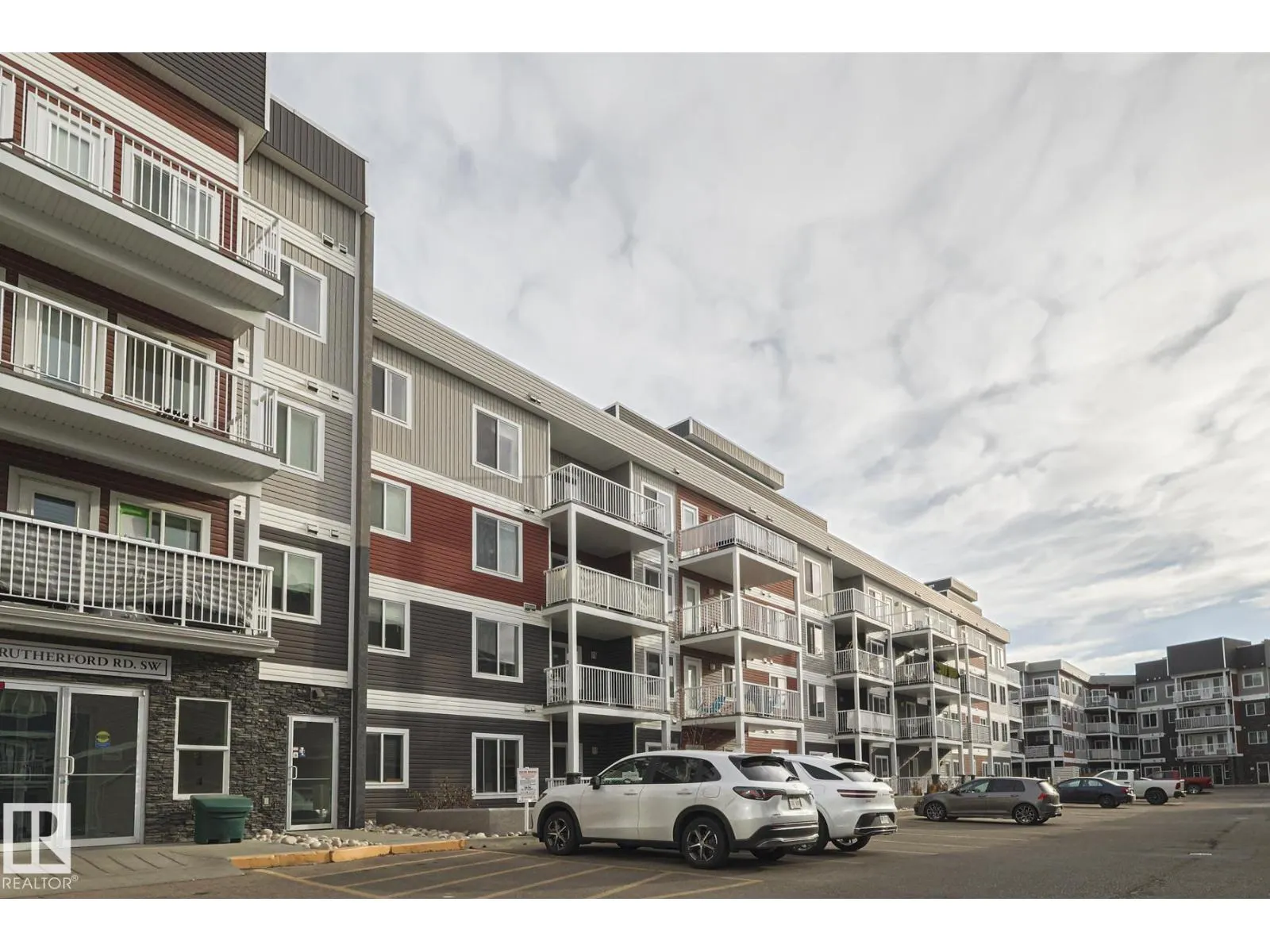 #402 1820 RUTHERFORD RD SW SW