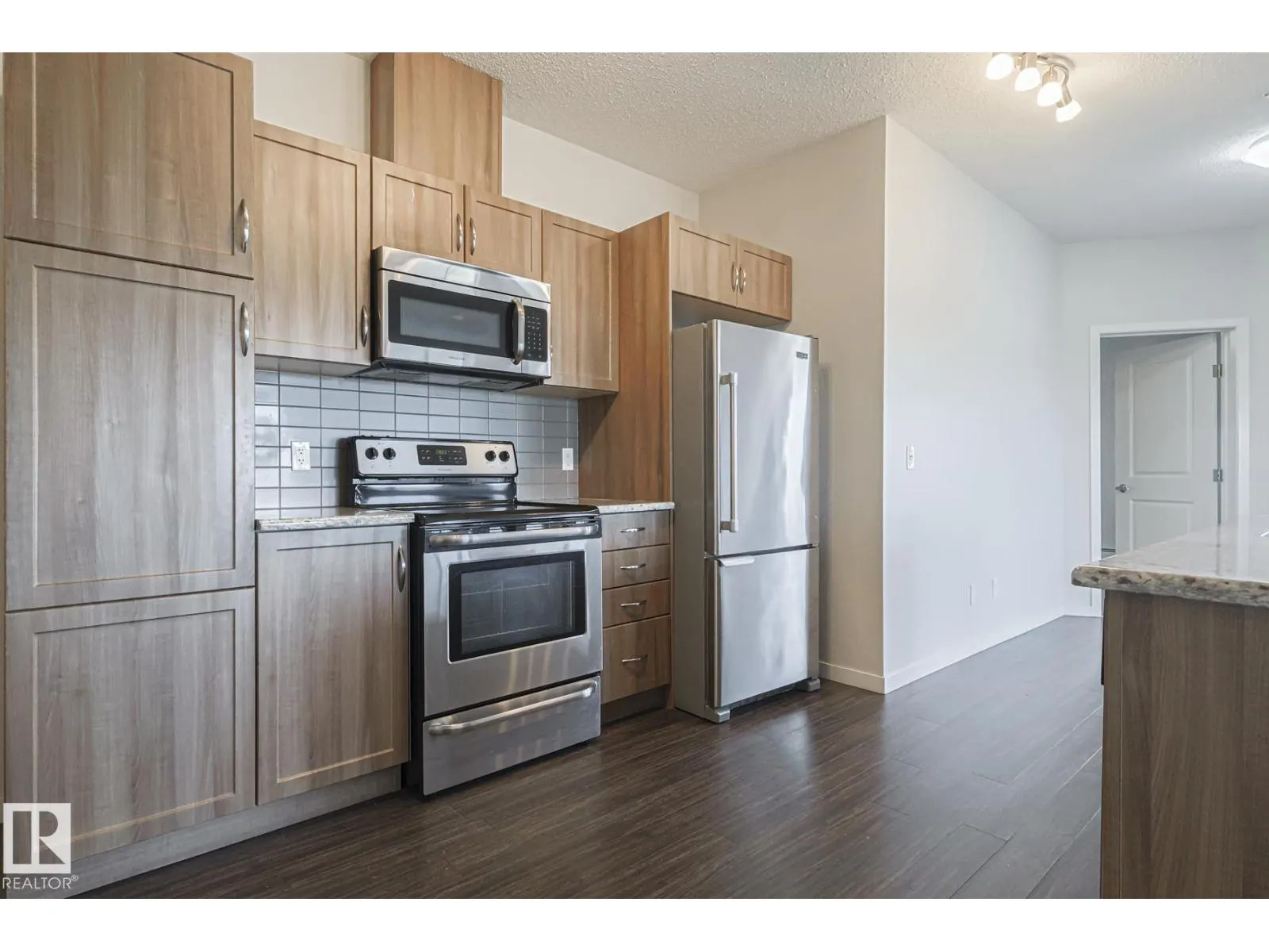 #402 1820 RUTHERFORD RD SW SW