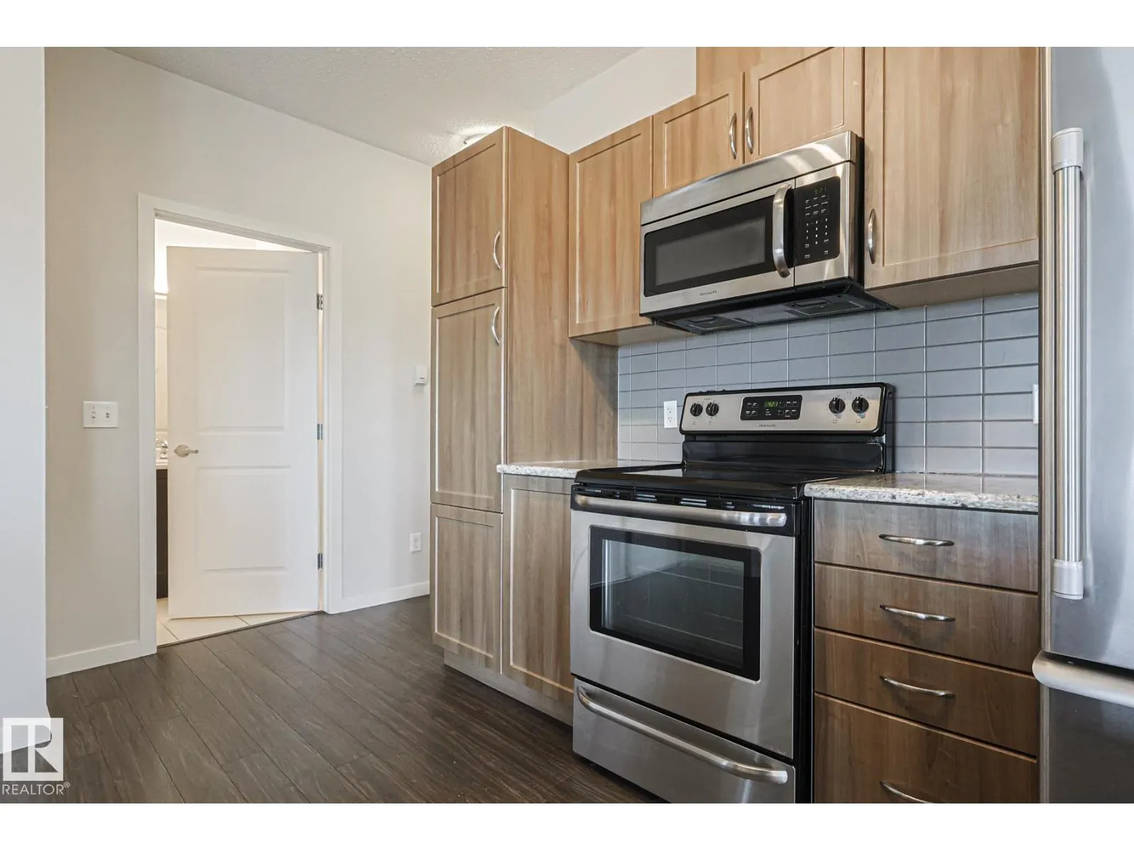 #402 1820 RUTHERFORD RD SW SW