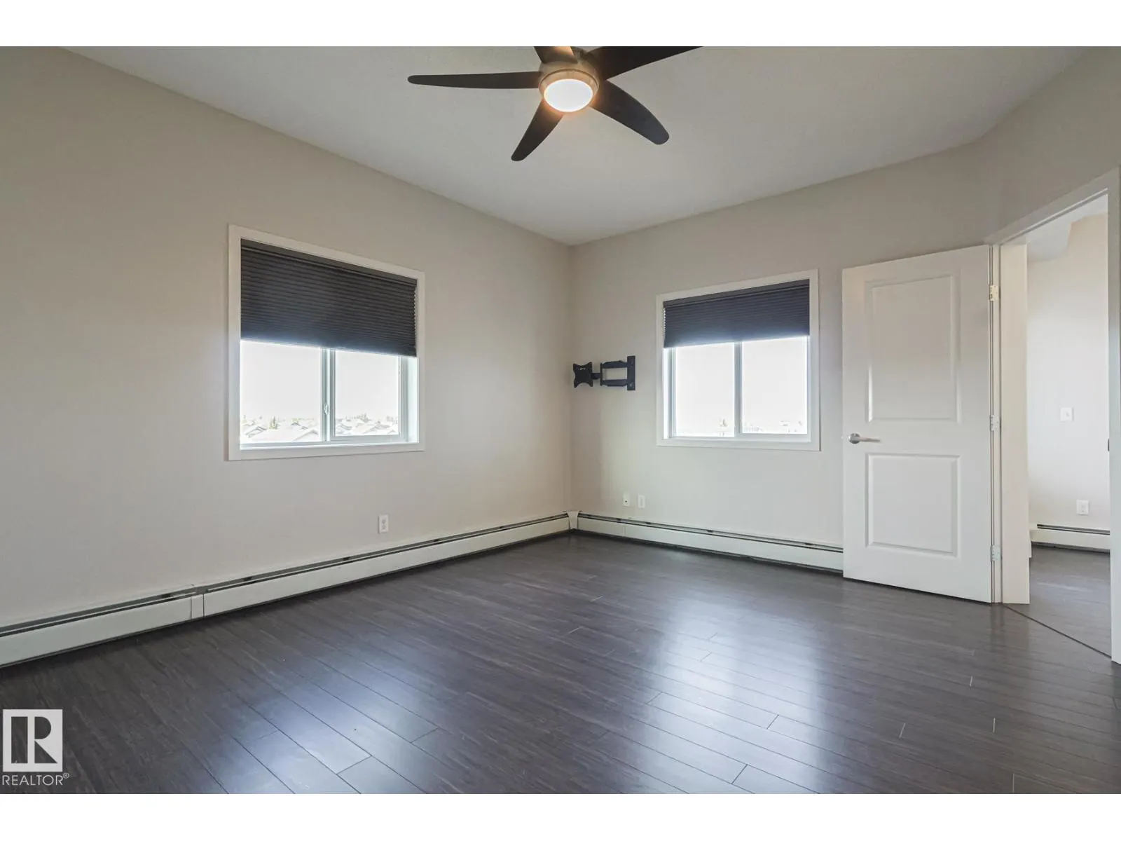 #402 1820 RUTHERFORD RD SW SW