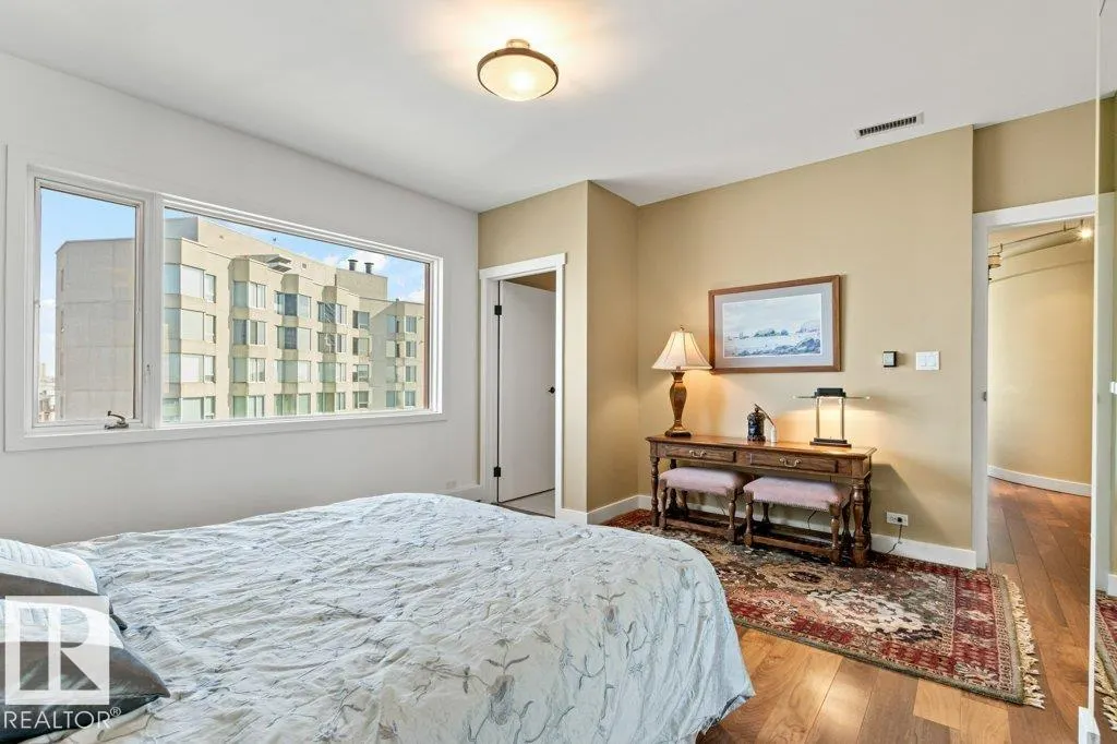 #1701 10010 119 ST NW