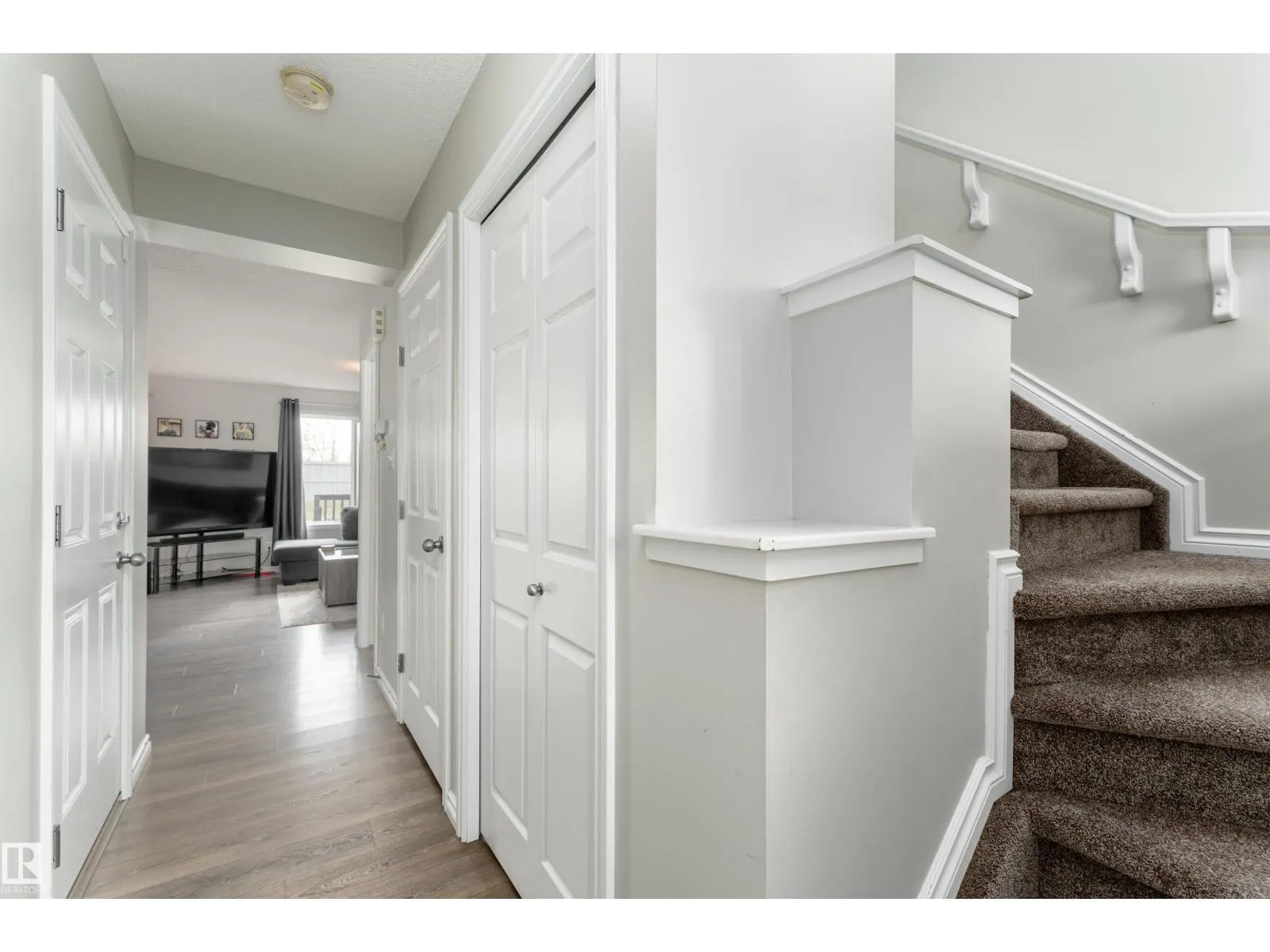 521 EBBERS WY NW