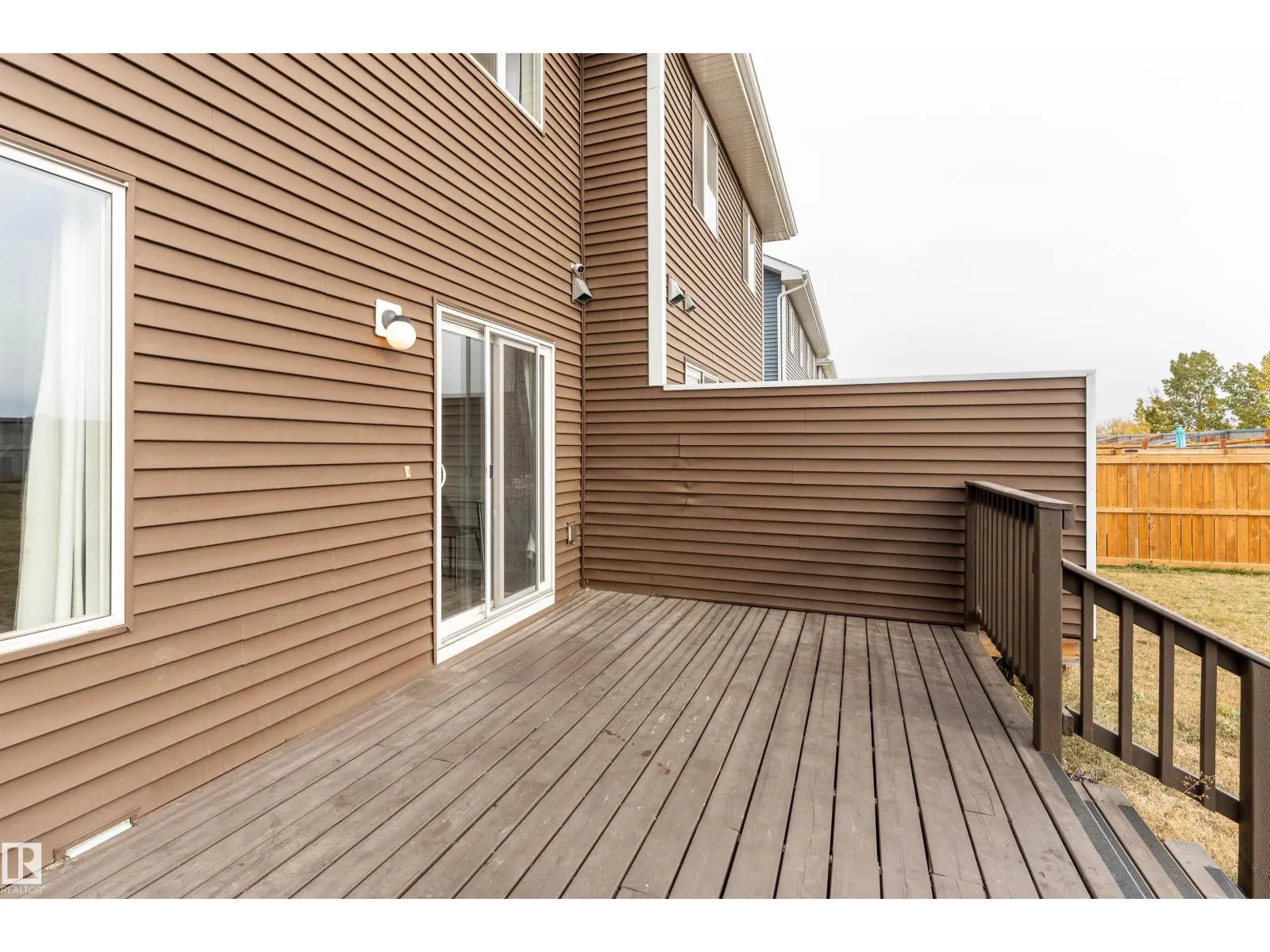 521 EBBERS WY NW