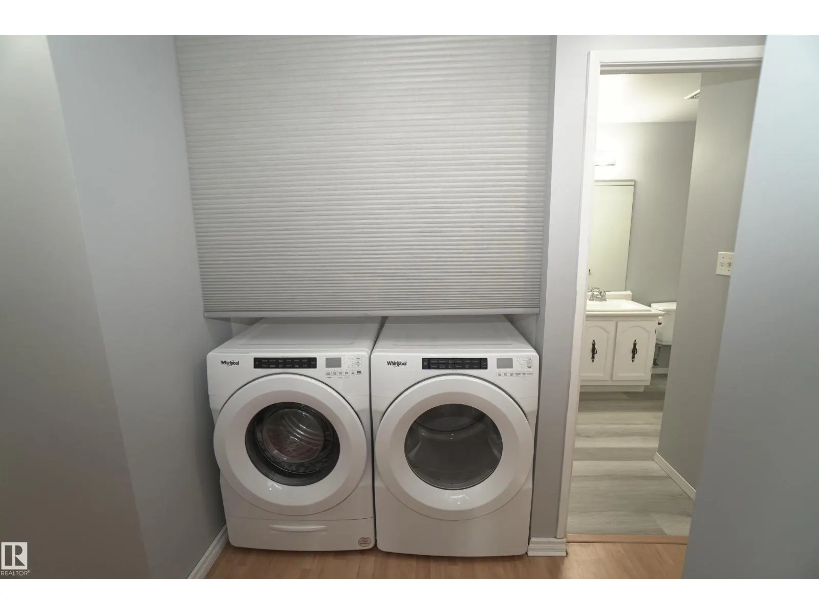 245 SURREY GARDENS GD NW