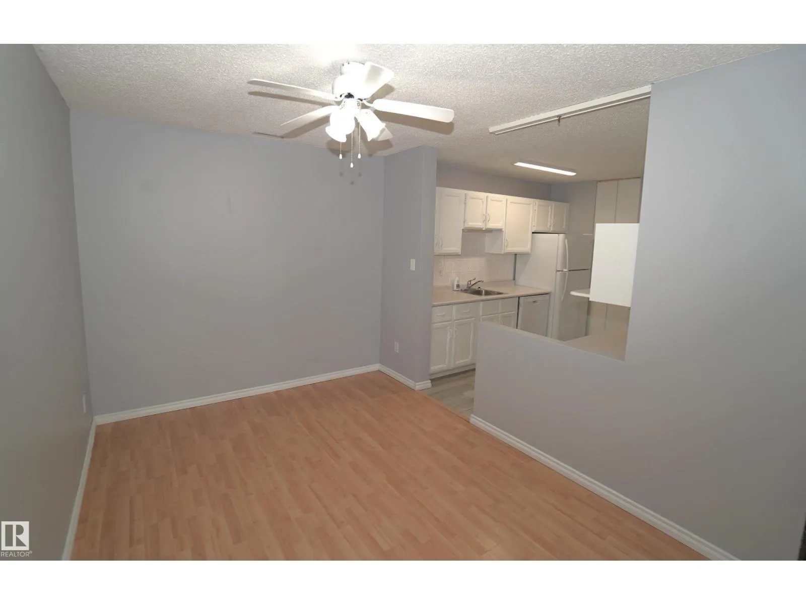 245 SURREY GARDENS GD NW