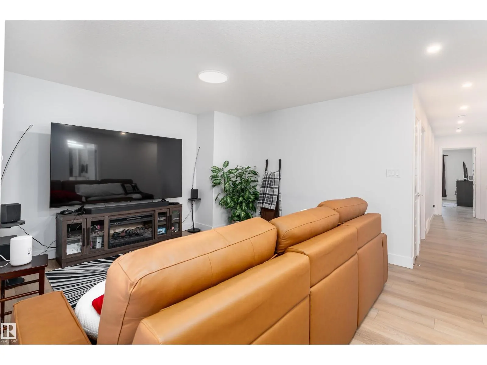3235 PELERIN CR