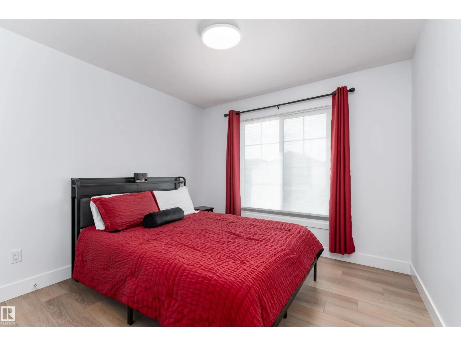 3235 PELERIN CR