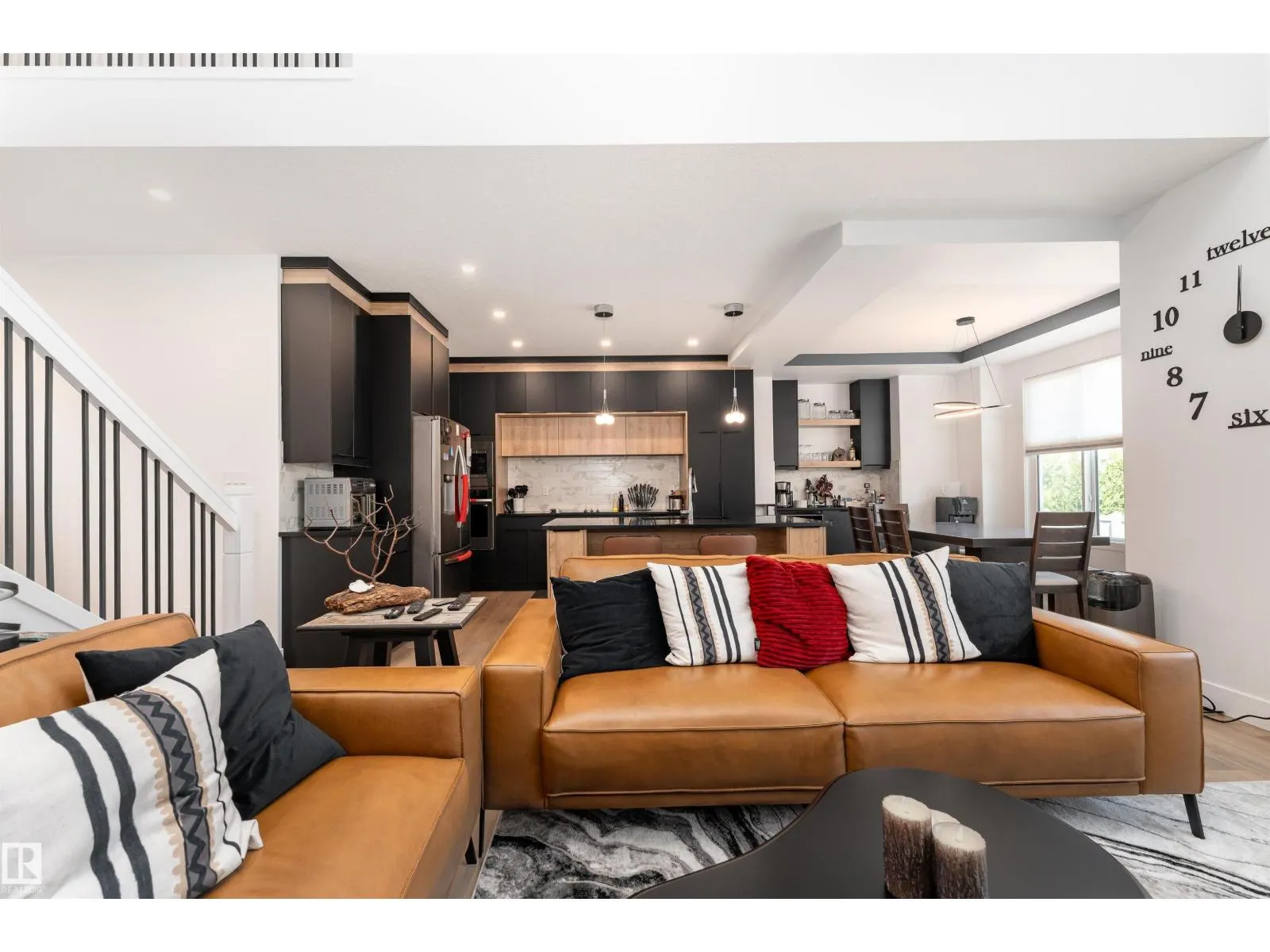 3235 PELERIN CR