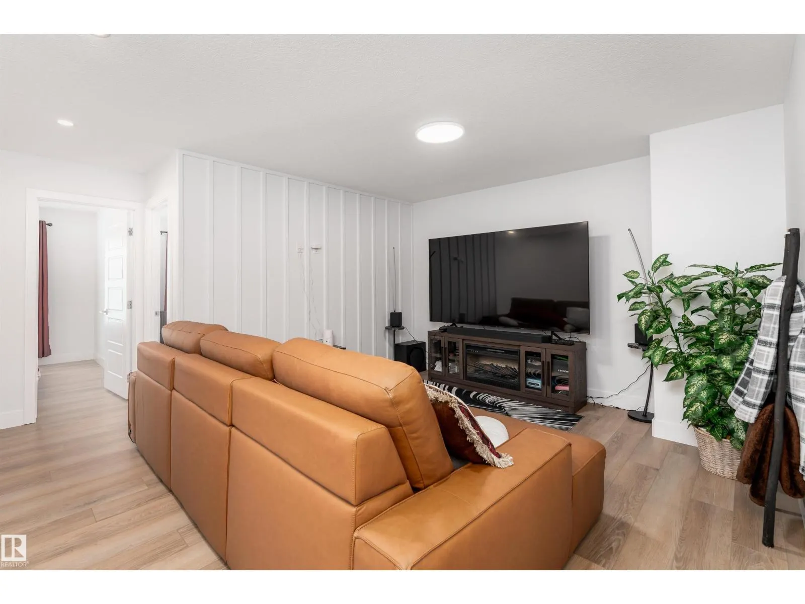 3235 PELERIN CR