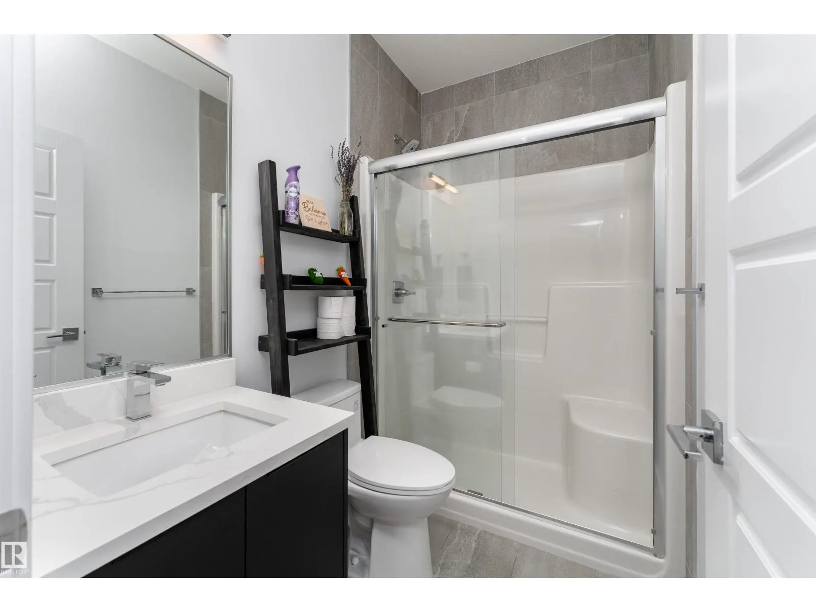 3235 PELERIN CR