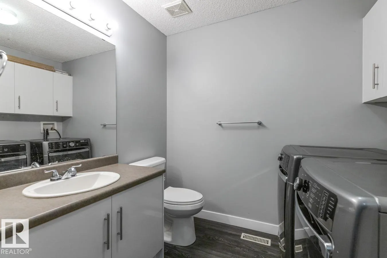 #31 3380 28A AV NW