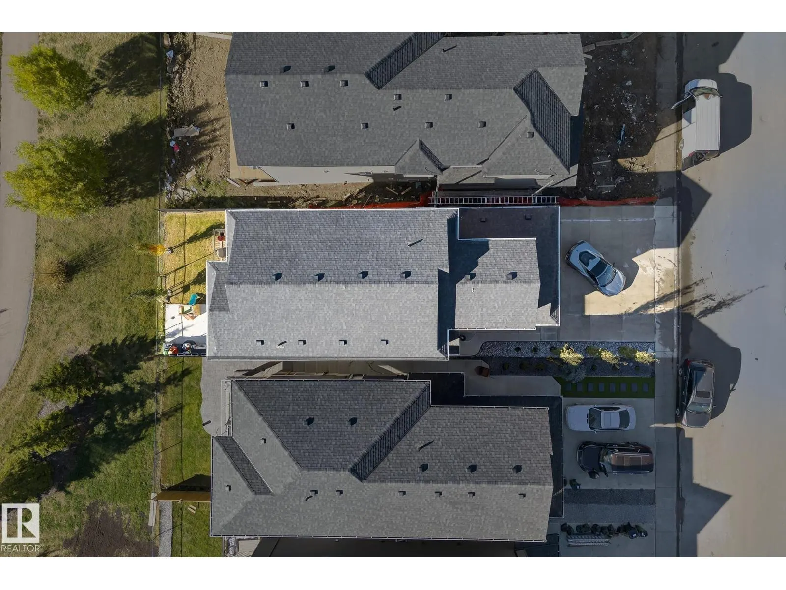 9219 183 AV NW