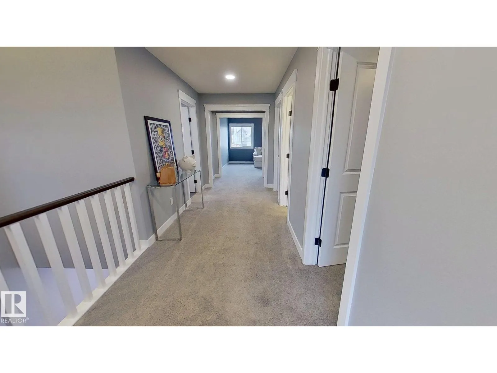 122 SUNTERRA WY