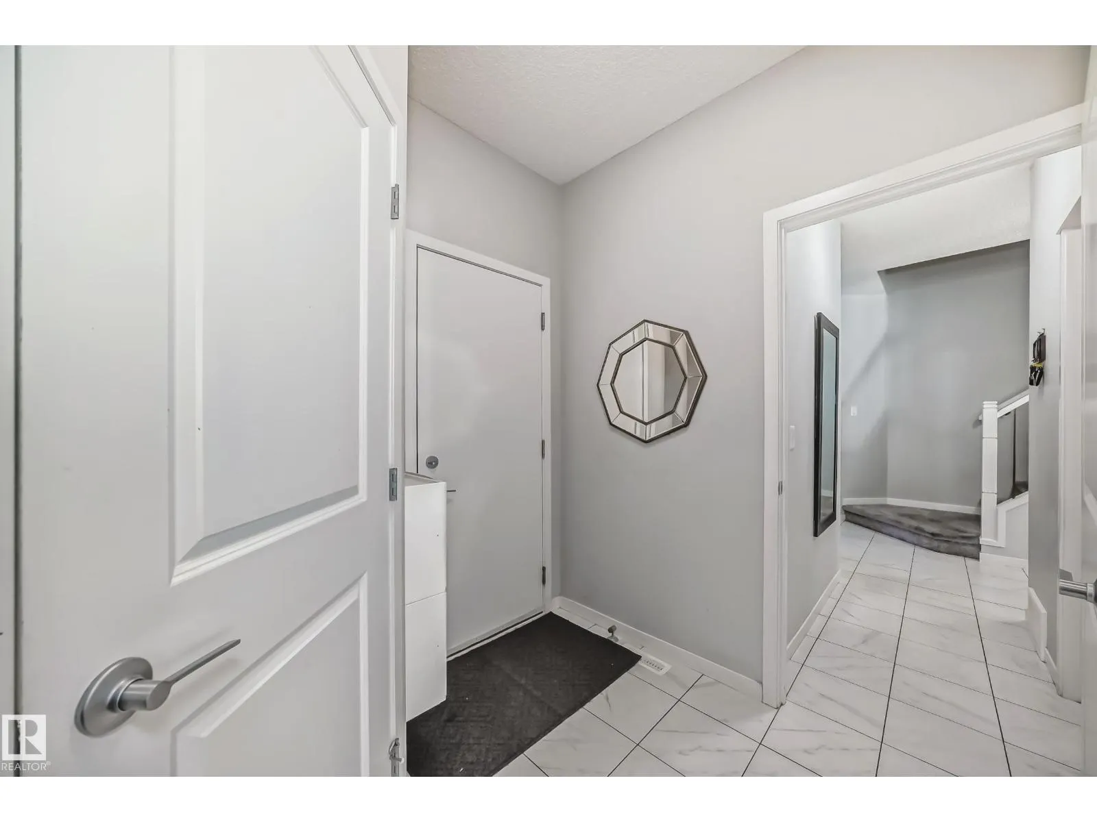 17112 64 ST NW