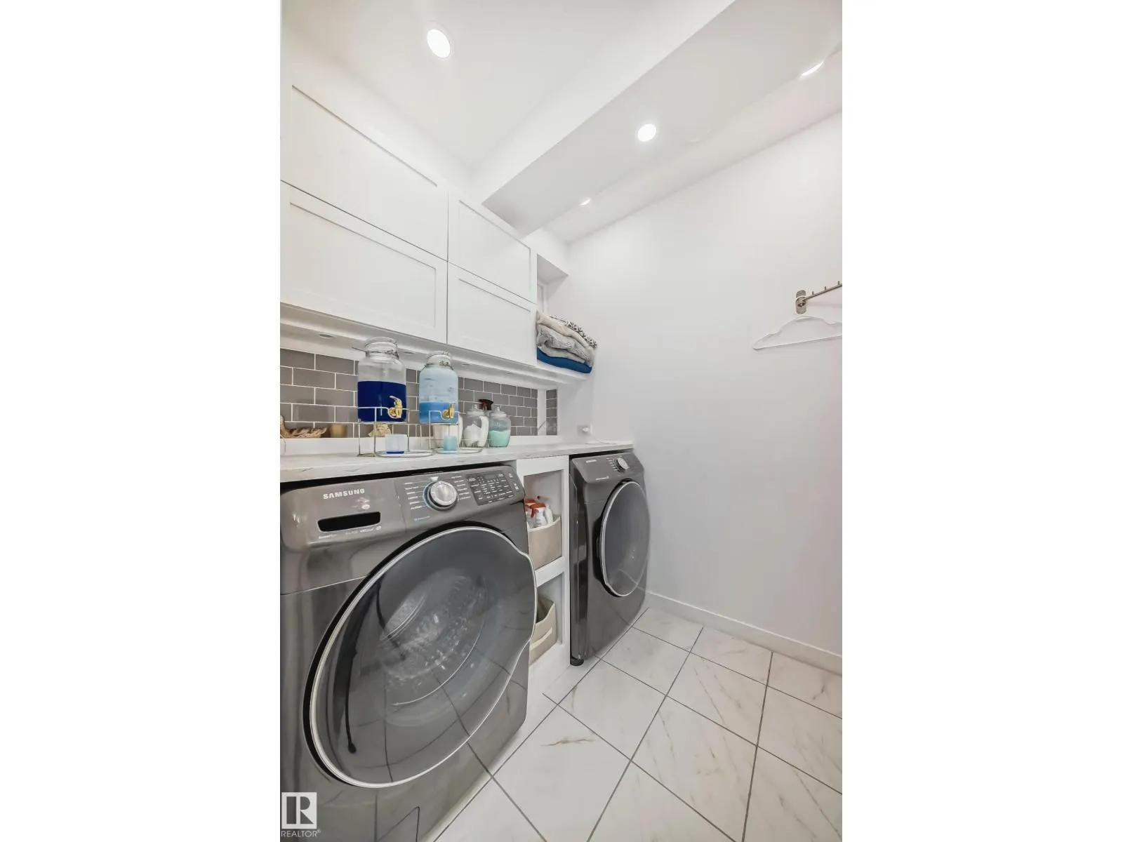 17112 64 ST NW