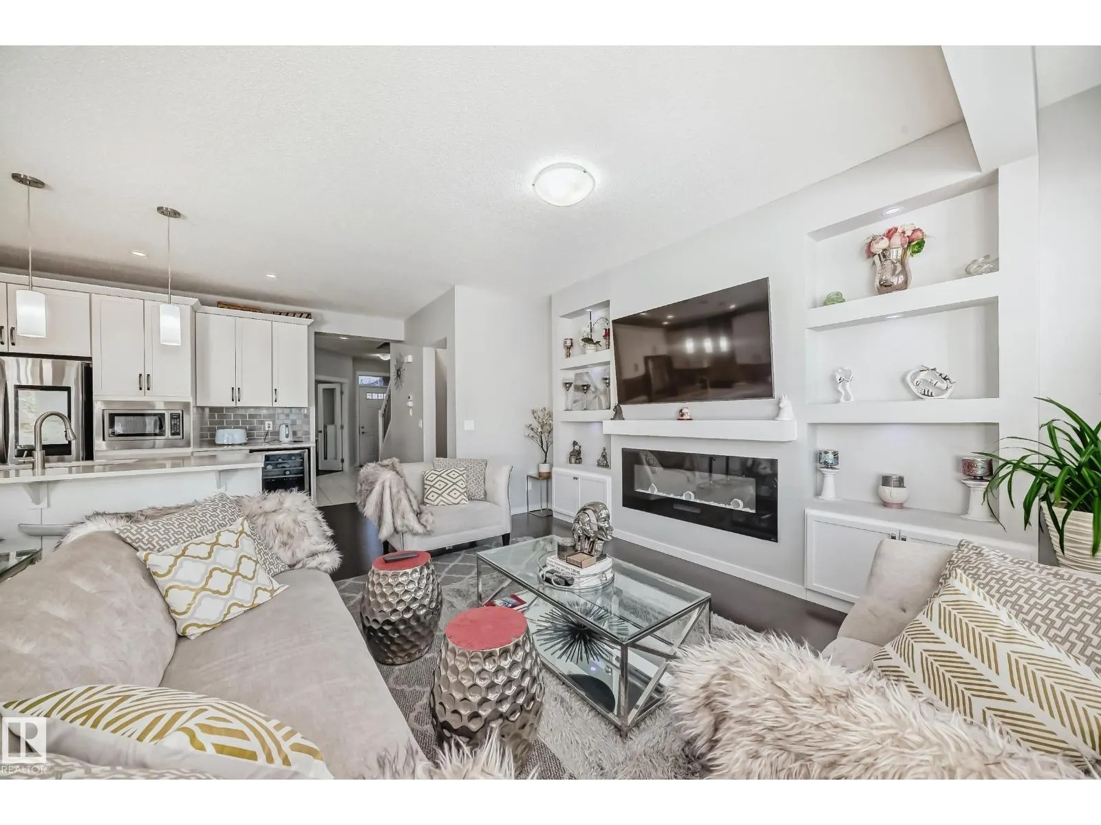 17112 64 ST NW