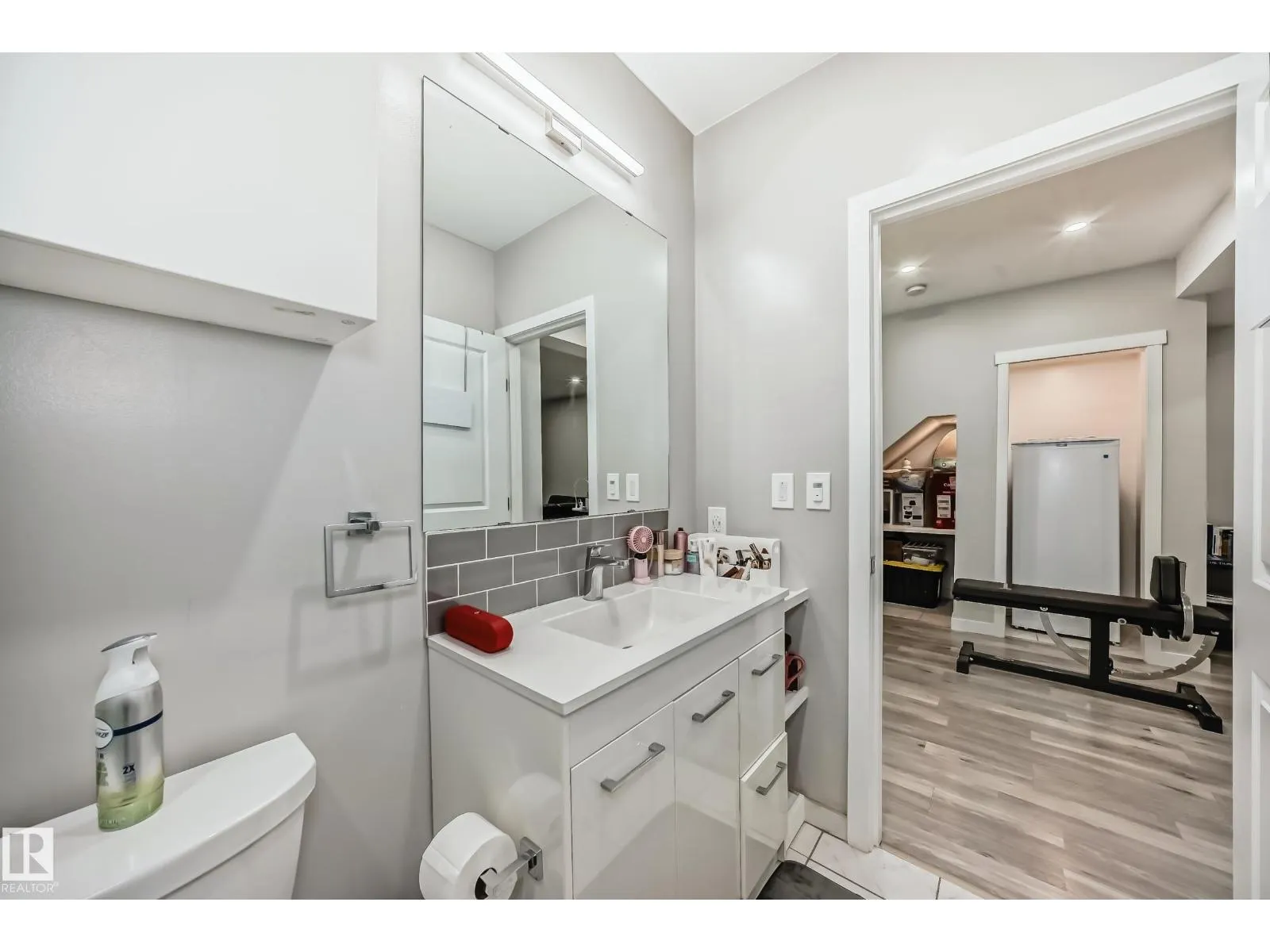 17112 64 ST NW