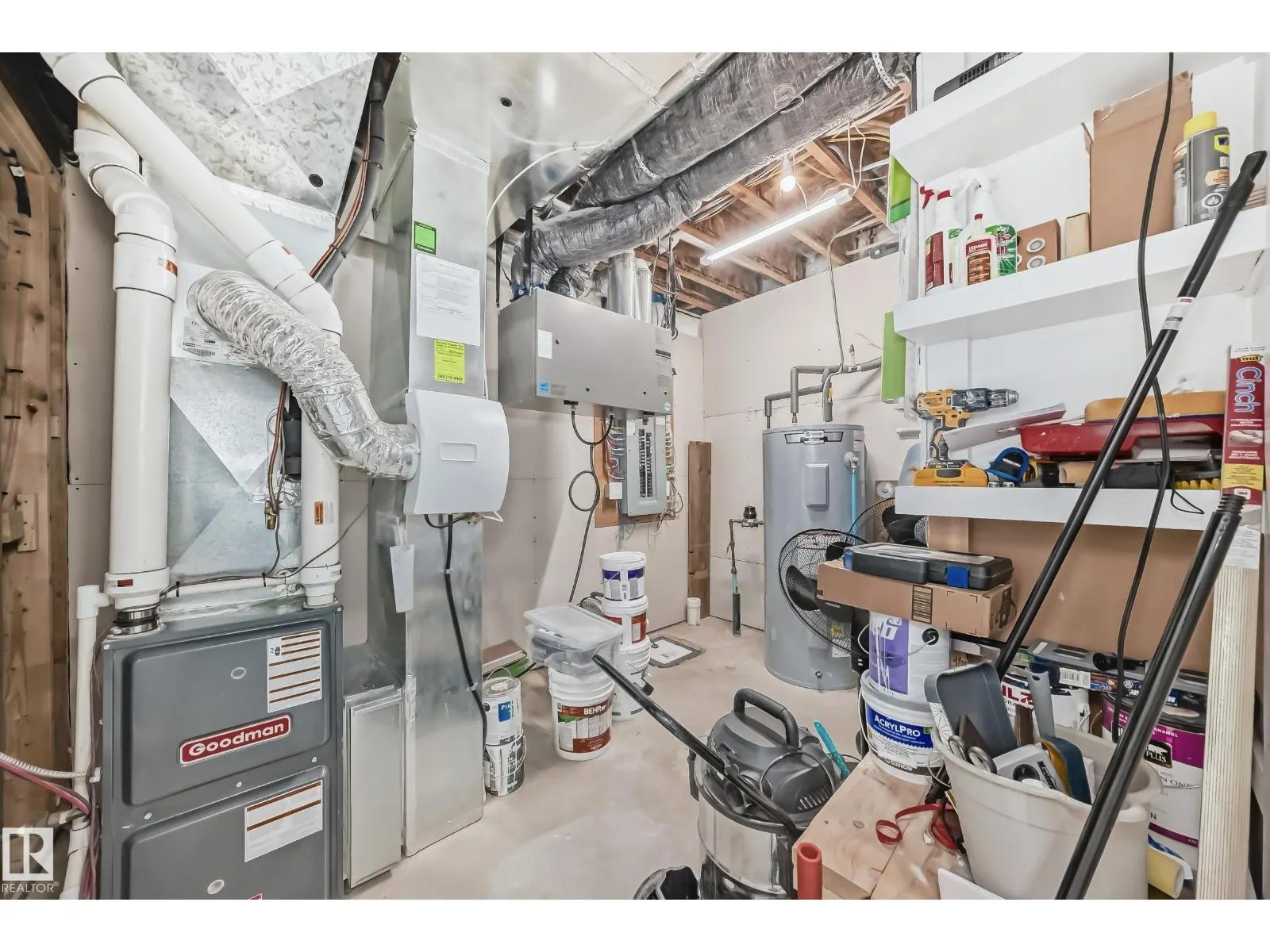 17112 64 ST NW