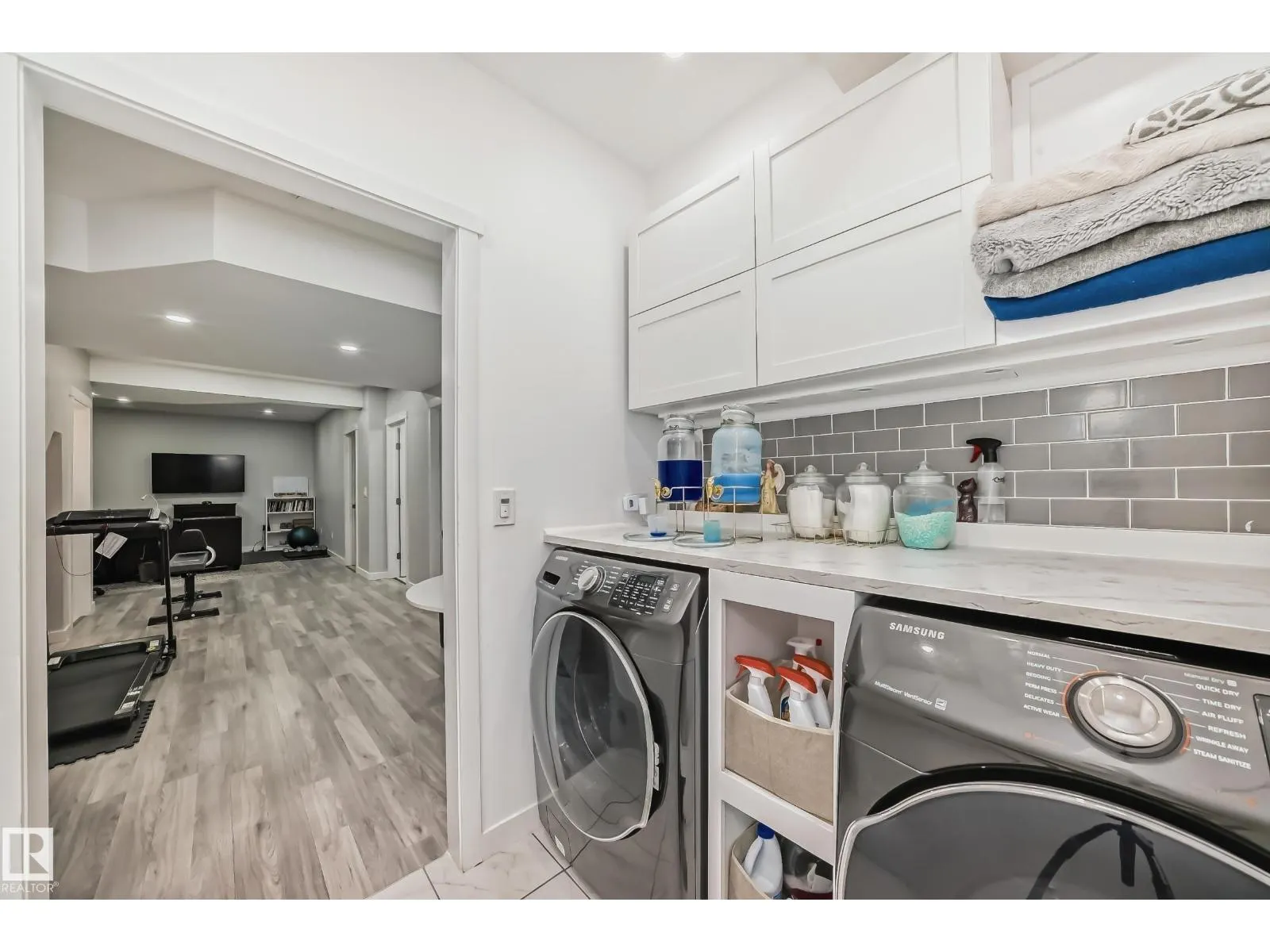 17112 64 ST NW