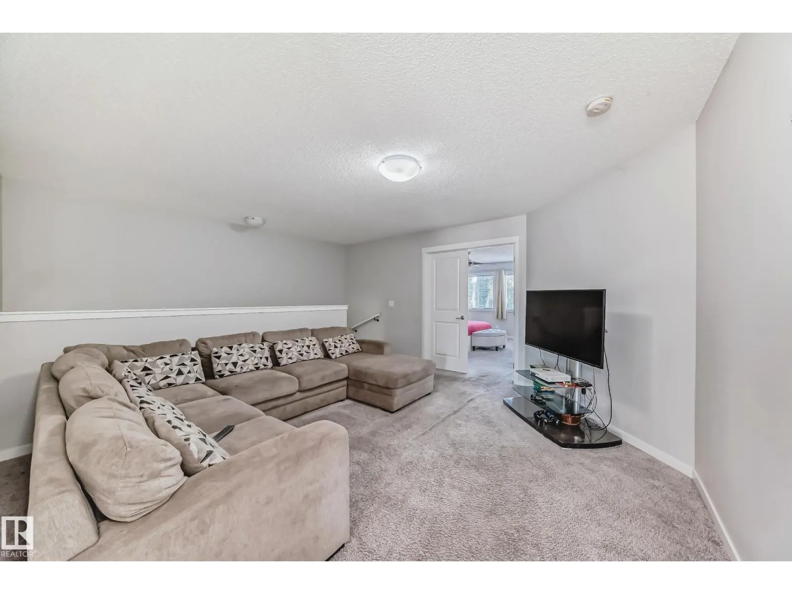 17112 64 ST NW