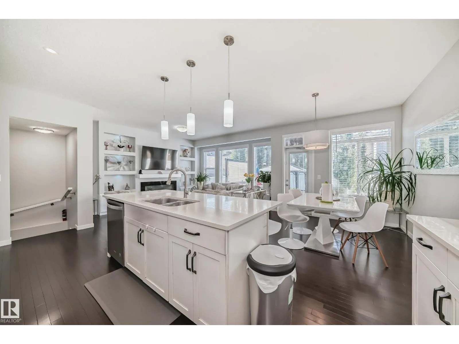 17112 64 ST NW