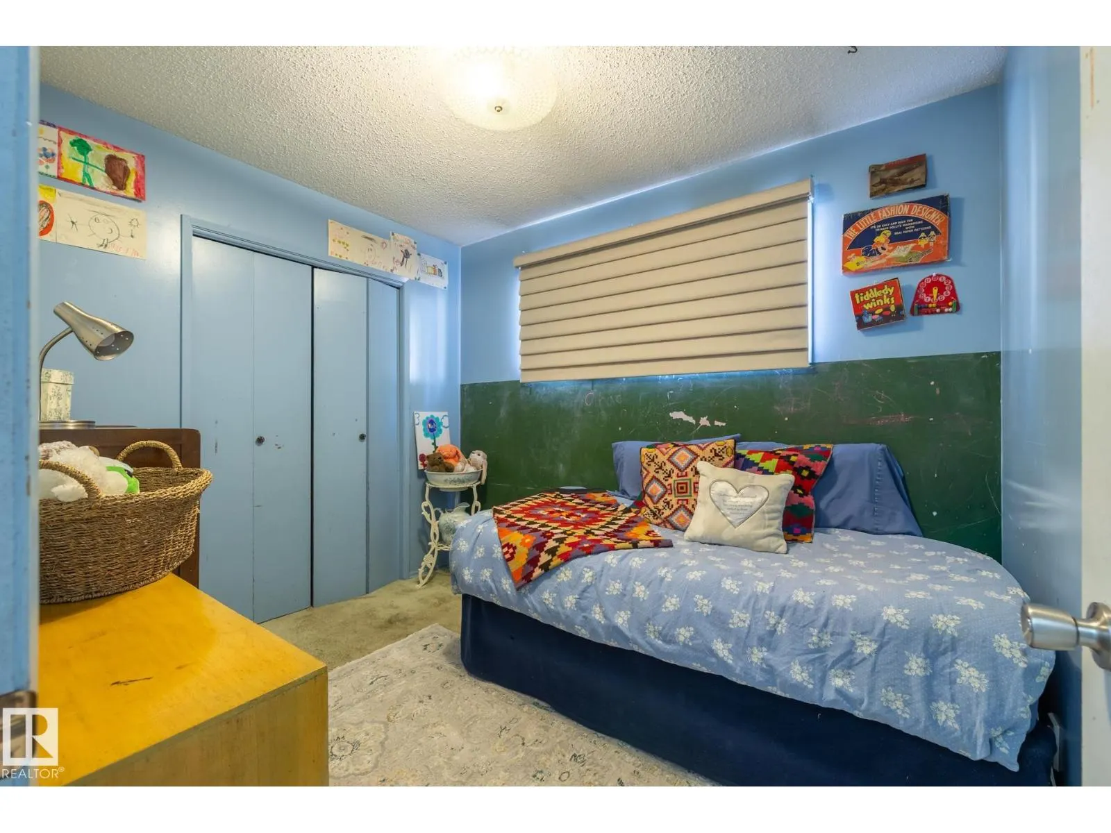 127 GREENGROVE AV