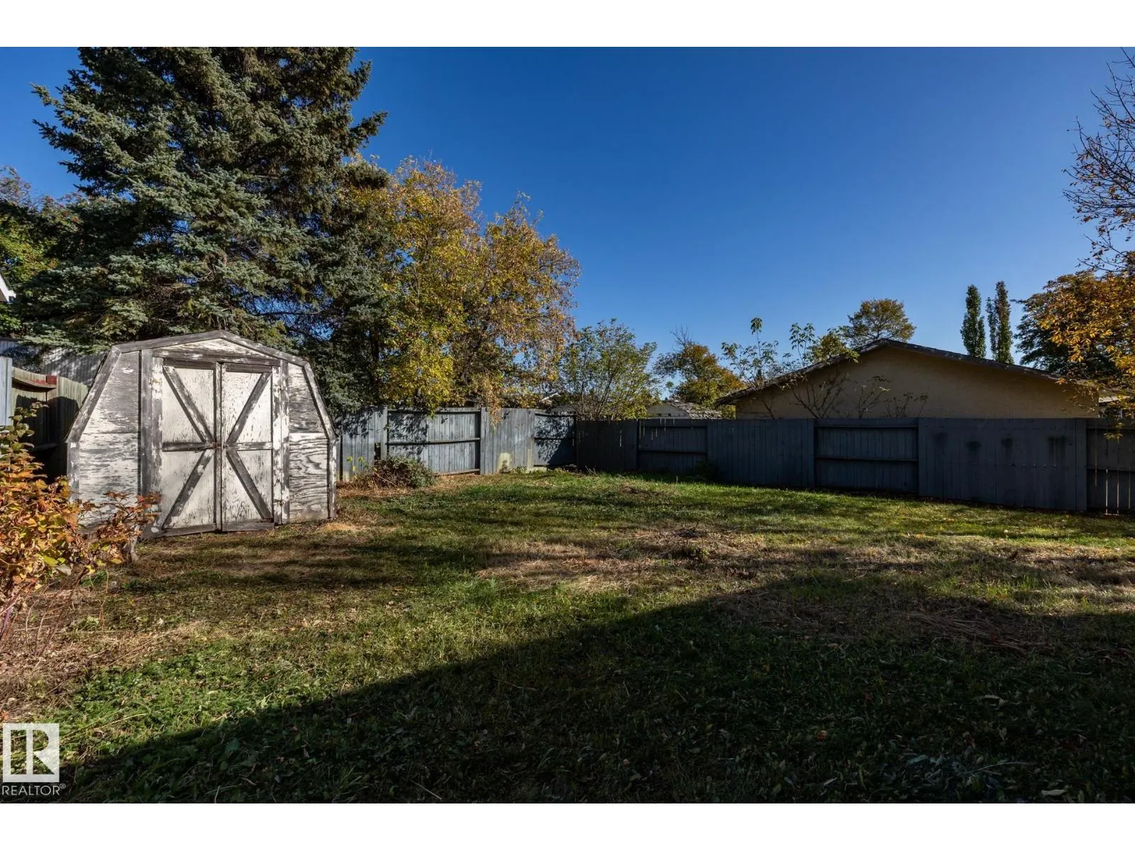 127 GREENGROVE AV