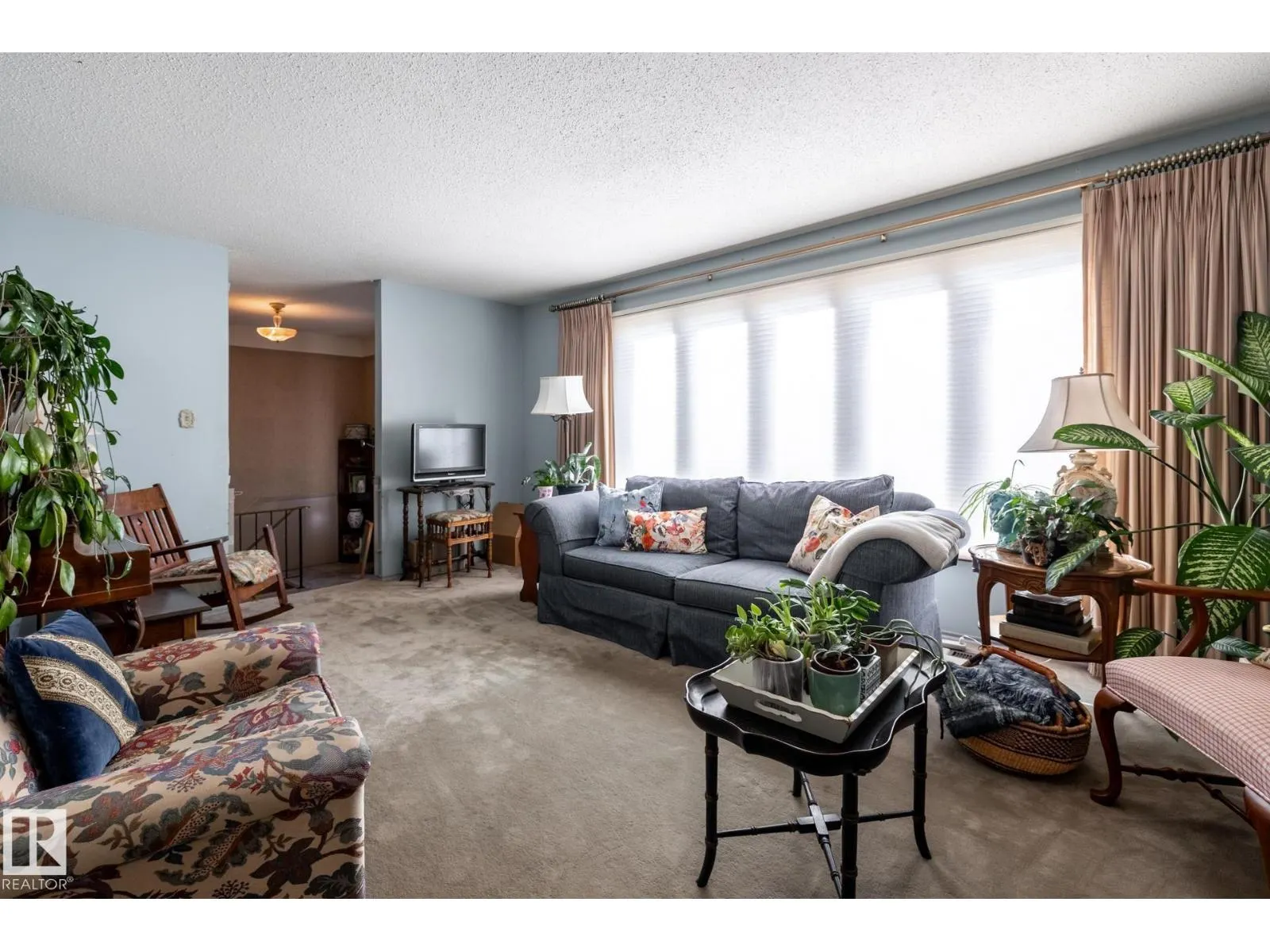 127 GREENGROVE AV