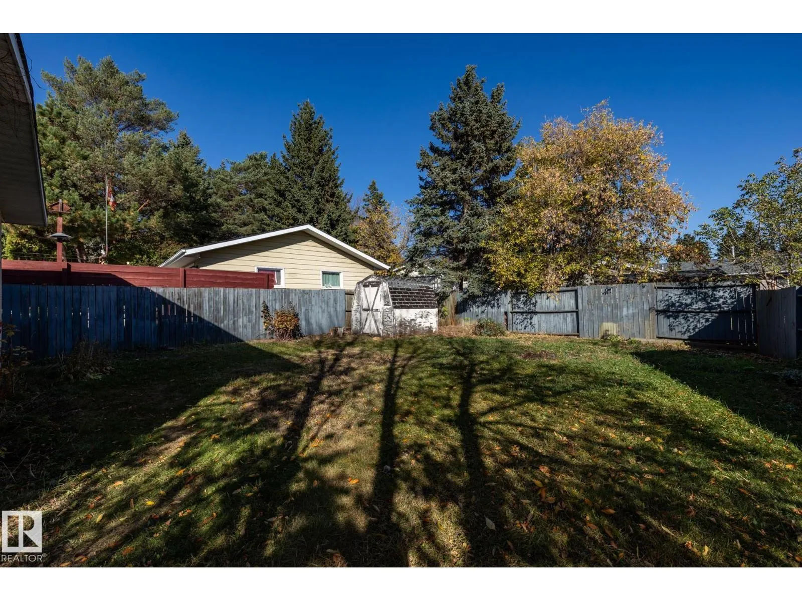 127 GREENGROVE AV