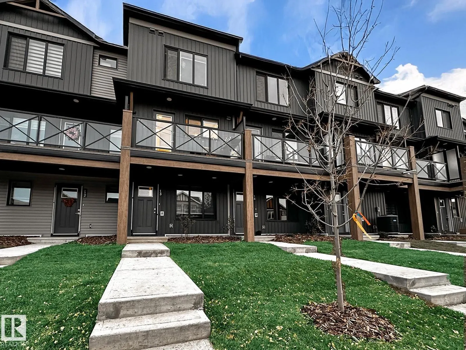 #13 1025 SECORD PROMENADE PM NW