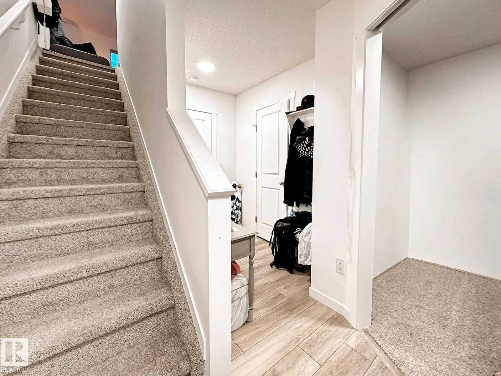 #13 1025 SECORD PROMENADE PM NW