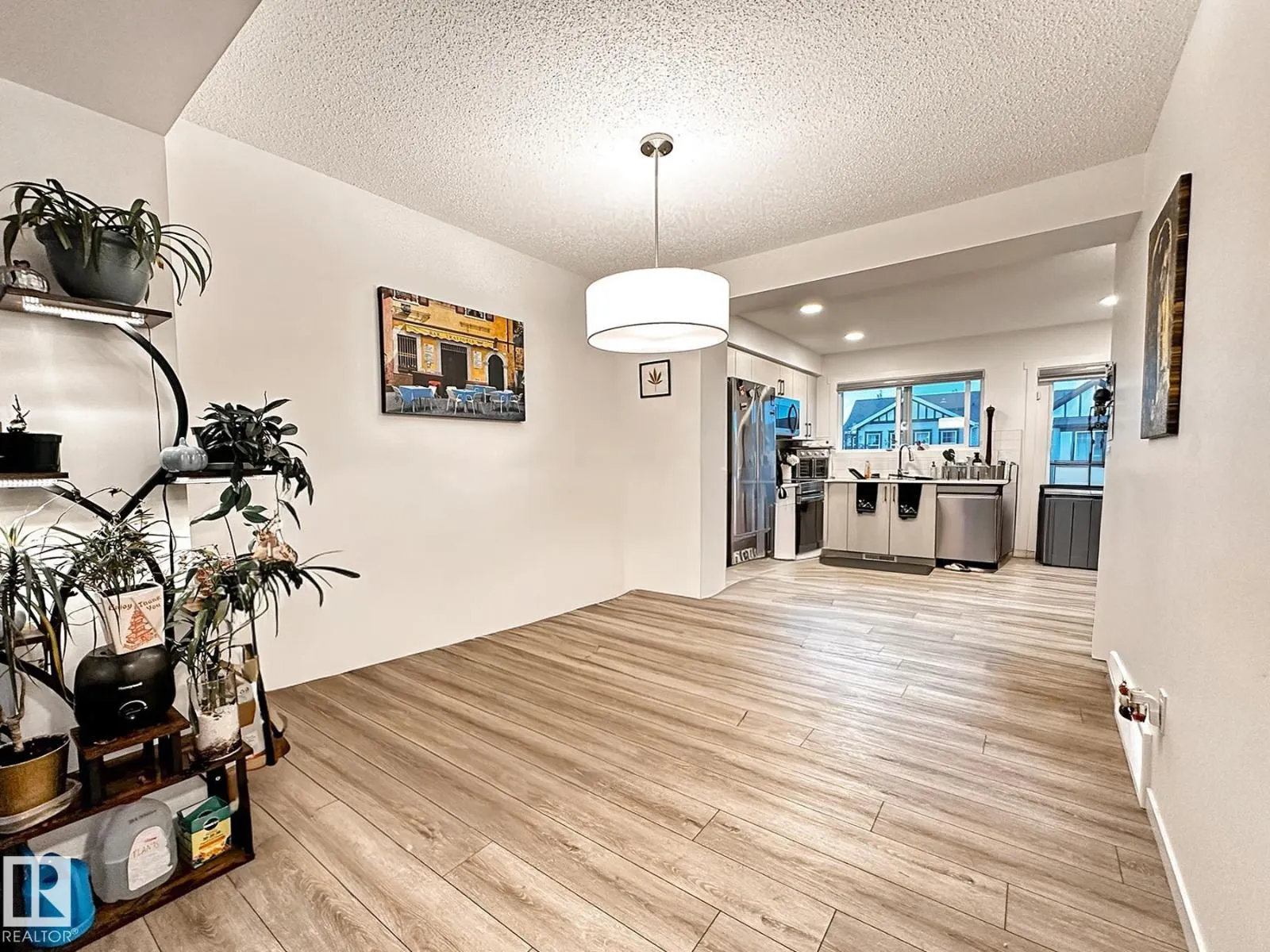 #13 1025 SECORD PROMENADE PM NW