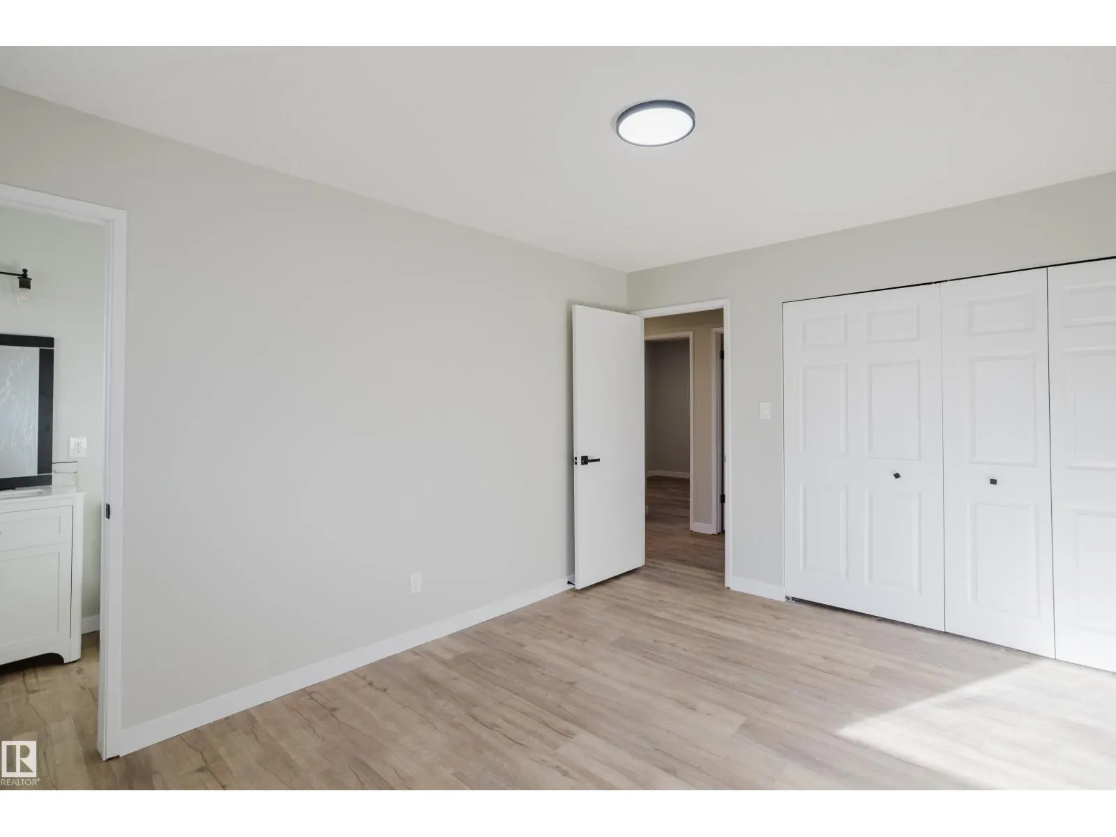 6303 179 ST NW